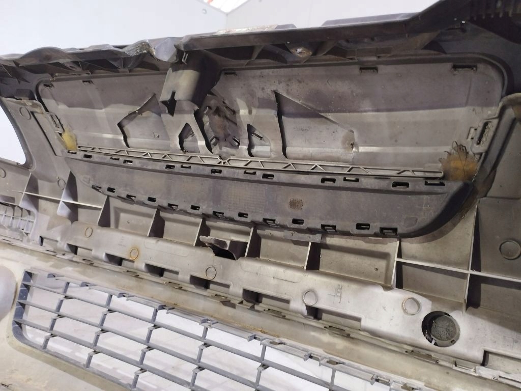 Citroen C2 and bumper front front