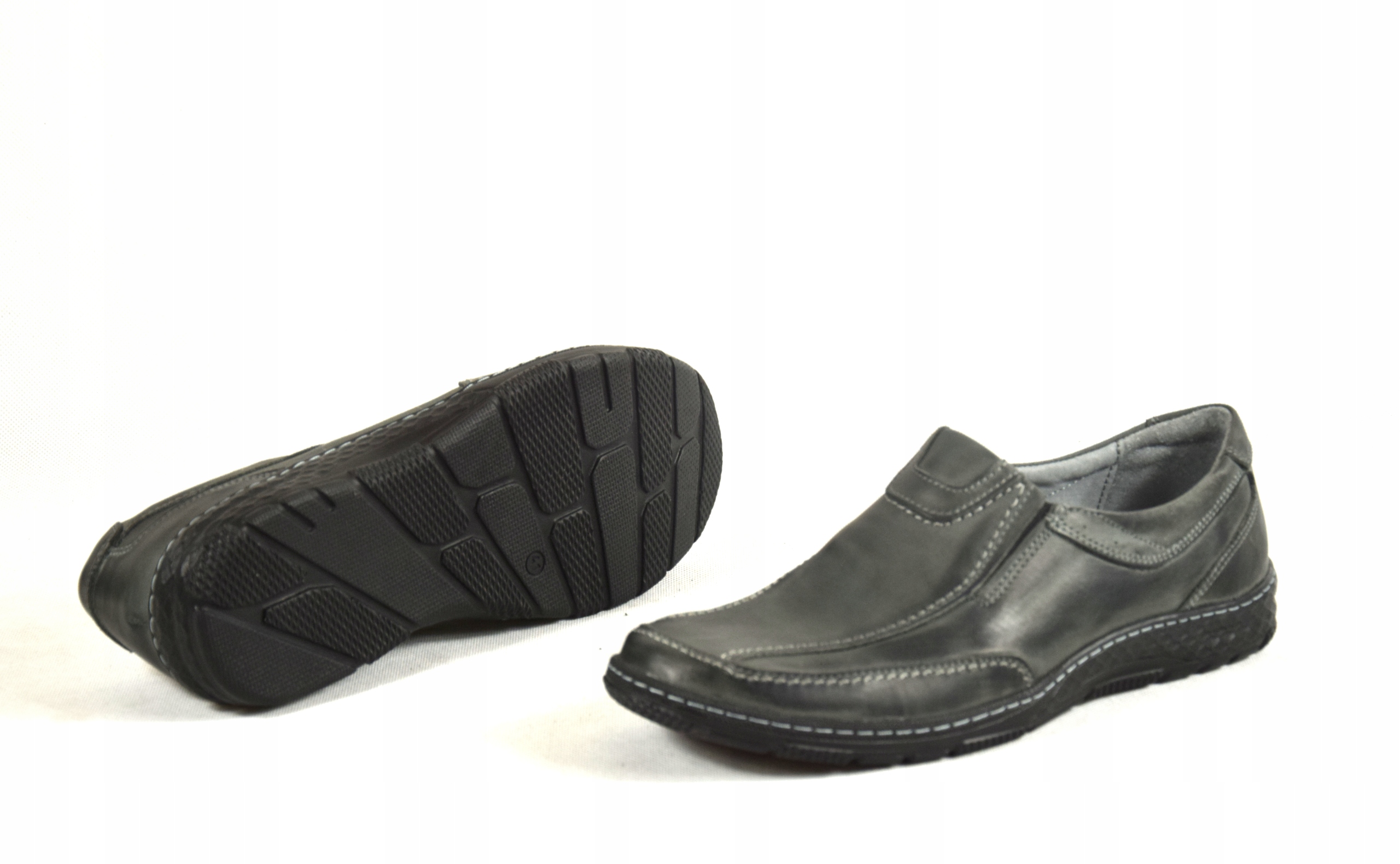 MĘSKIE PÓŁBUTY CASUAL WSUWANE POPIEL r. 43 151 Kolor czarny