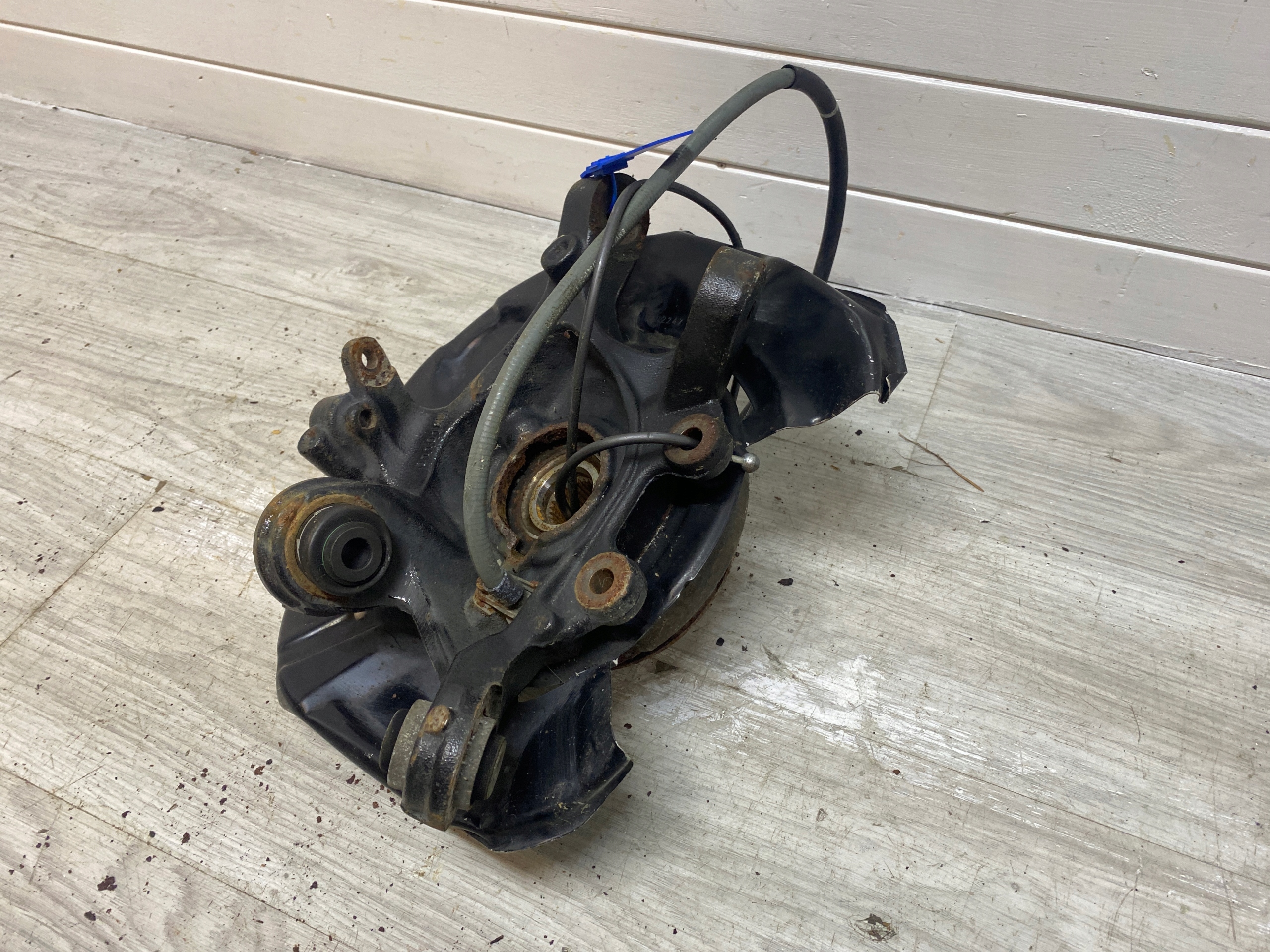 BMW 330D F30 swing left rear part
