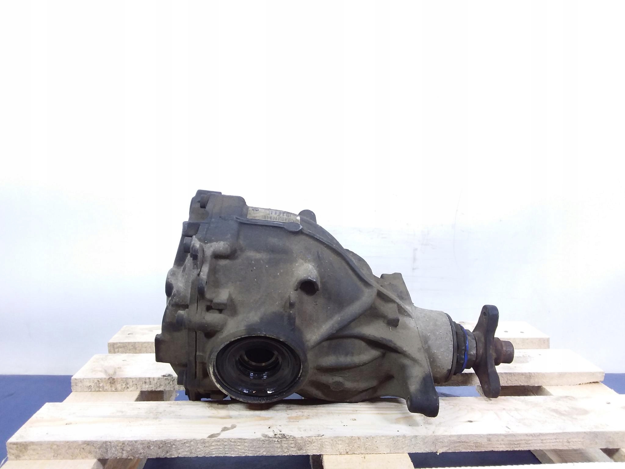 BMW 7 G11 G12 3.0 Міст задній диференціал 8619107 2.56