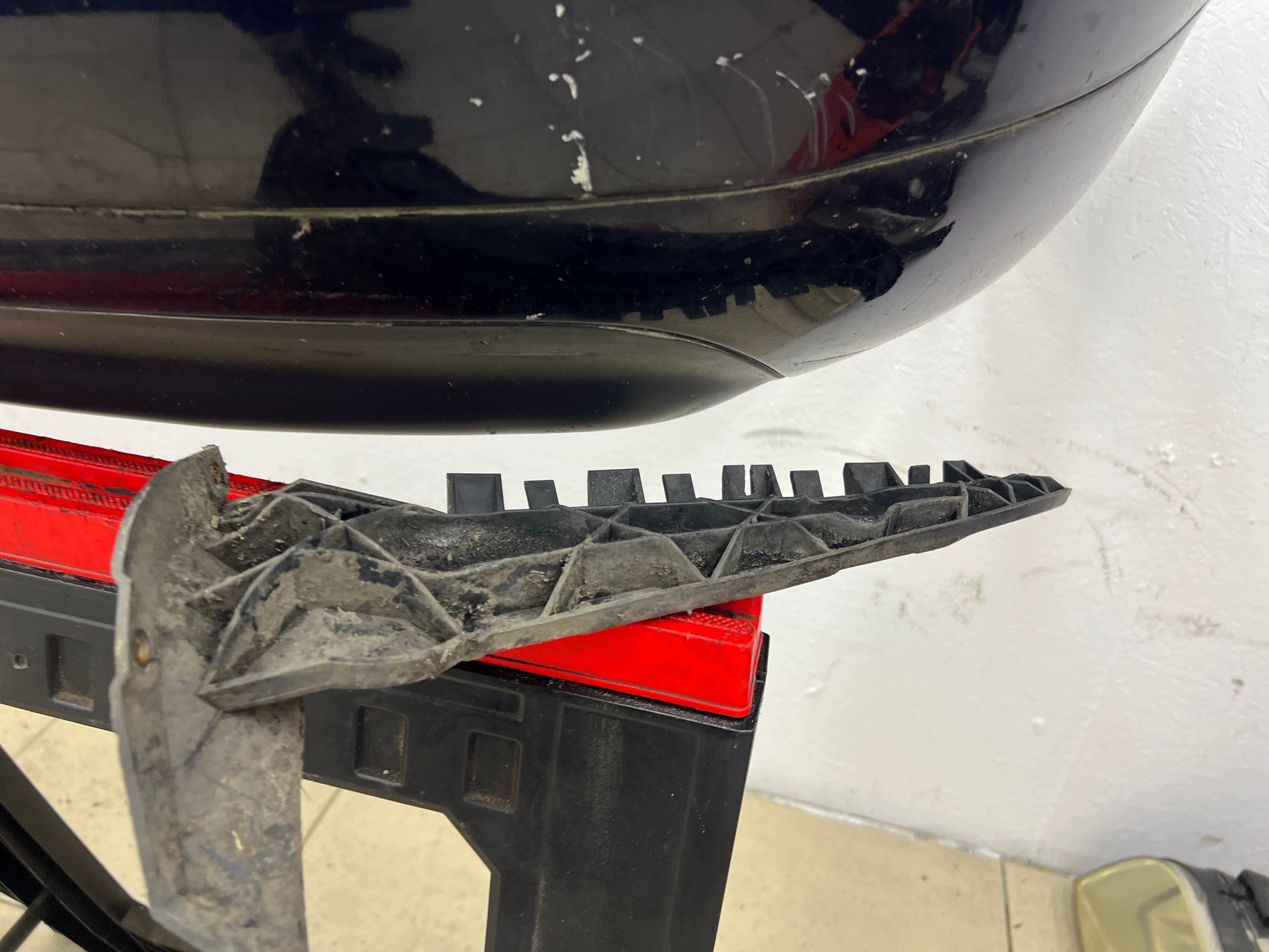 AUDI A6 C5 bumper rear part rear sedan 4B5807511P