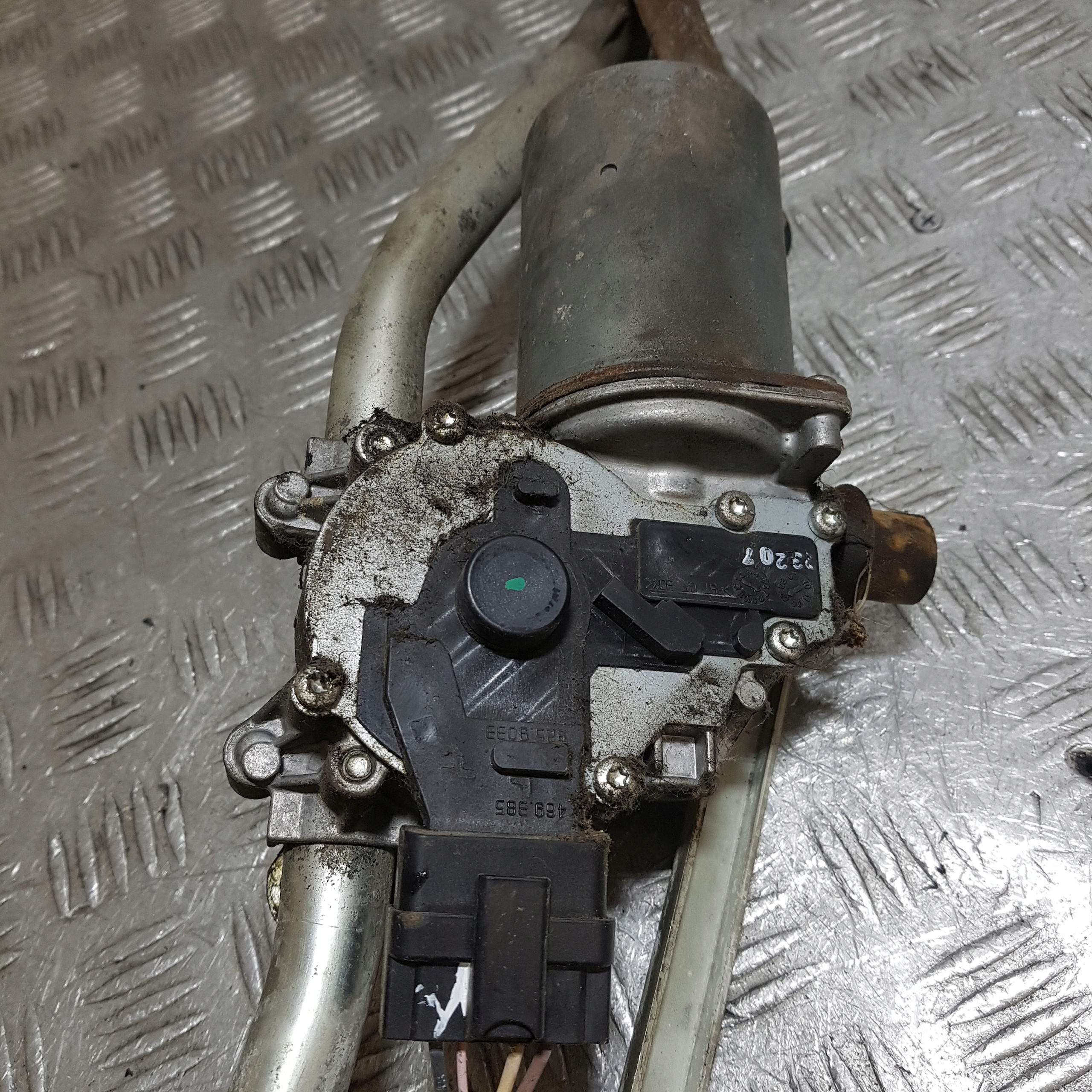 wiper mechanism front RENAULT LAGUNA 3 405188