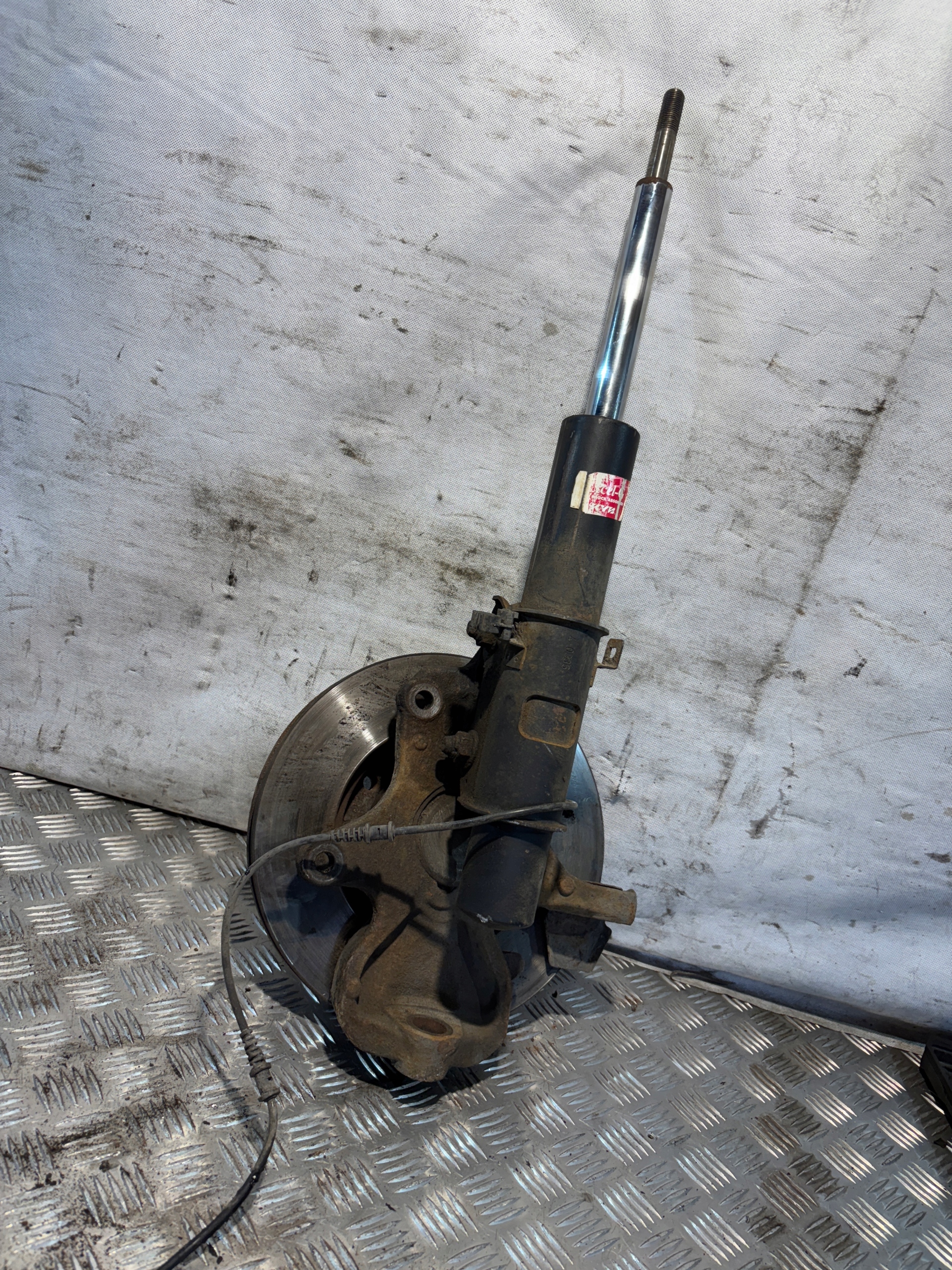 shock absorber swing left front Volkswagen Crafter and 2,5TDI