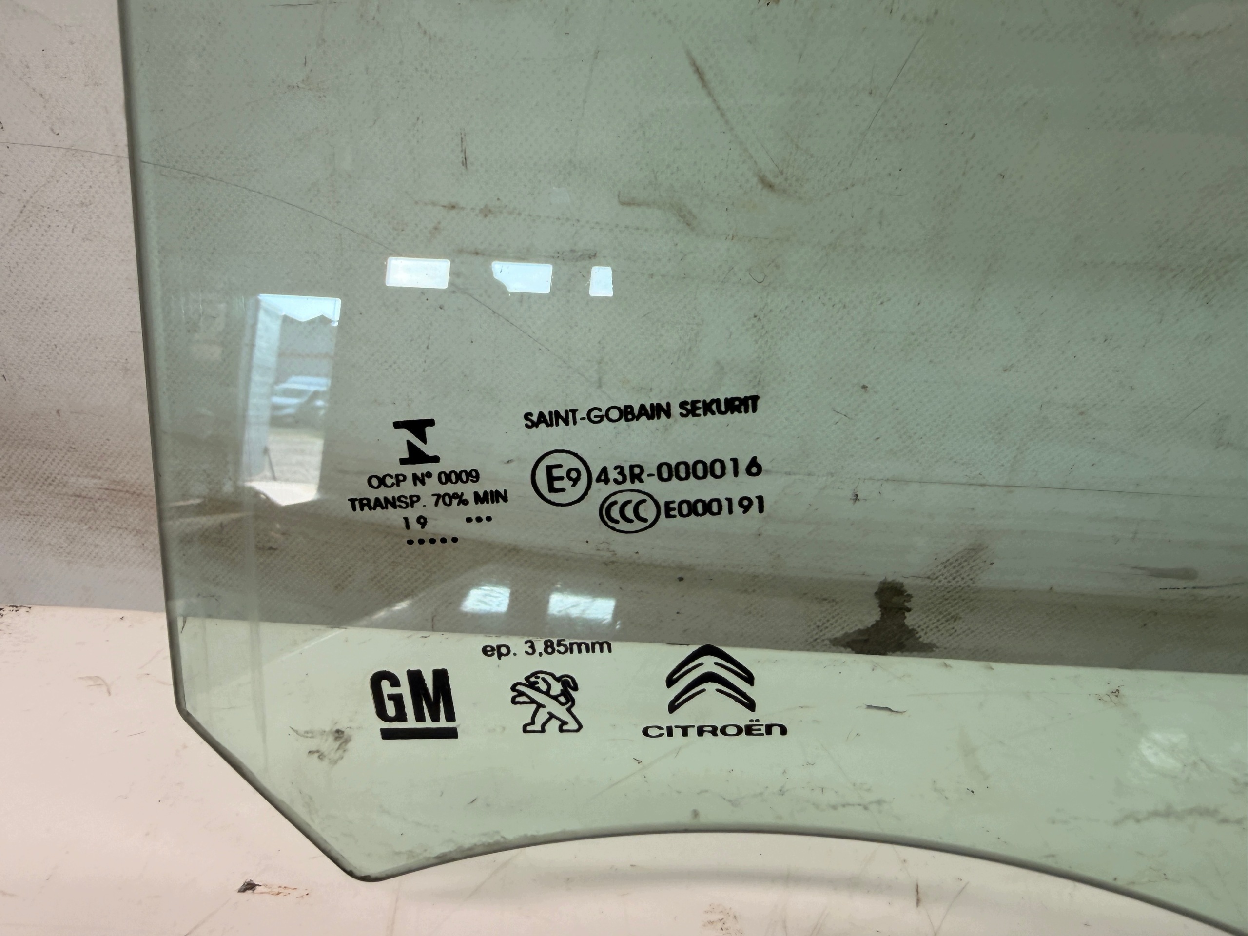 Citroen Berlingo IV window door left front left front 19r