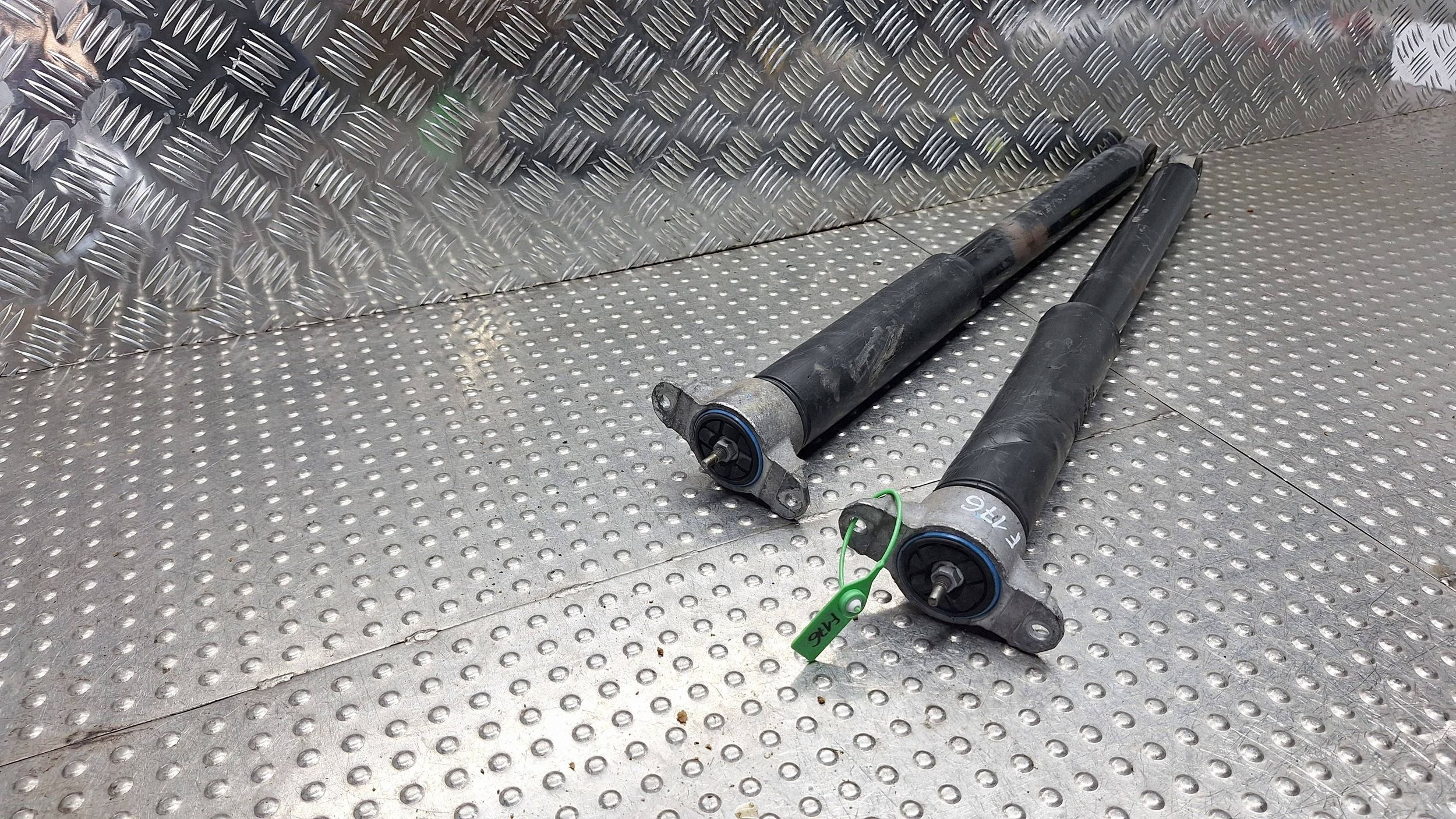 shock absorber left right rear part KPL BV61-18080-AAE FORD FOCUS MK3 1.6 ECOBOOST