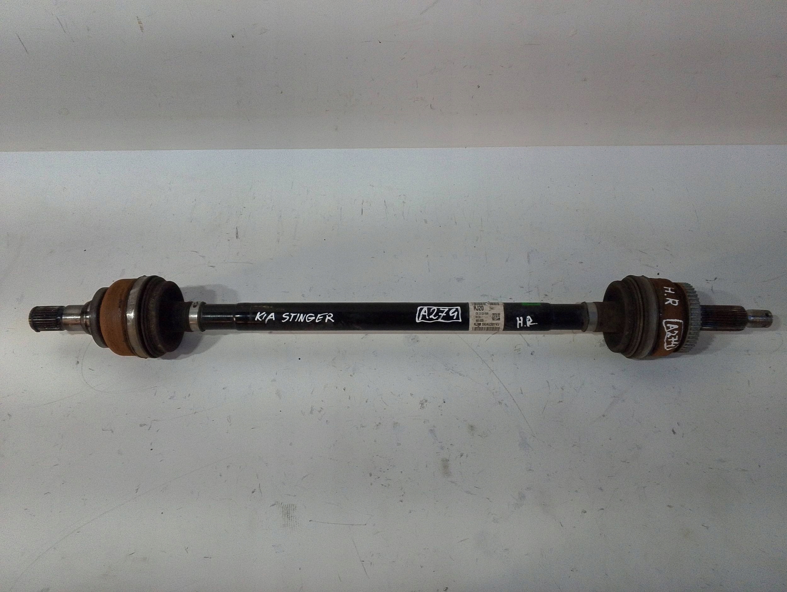 KIA Stinger 2,0 GDI semi-axis rear right 49061J5200 (A274)