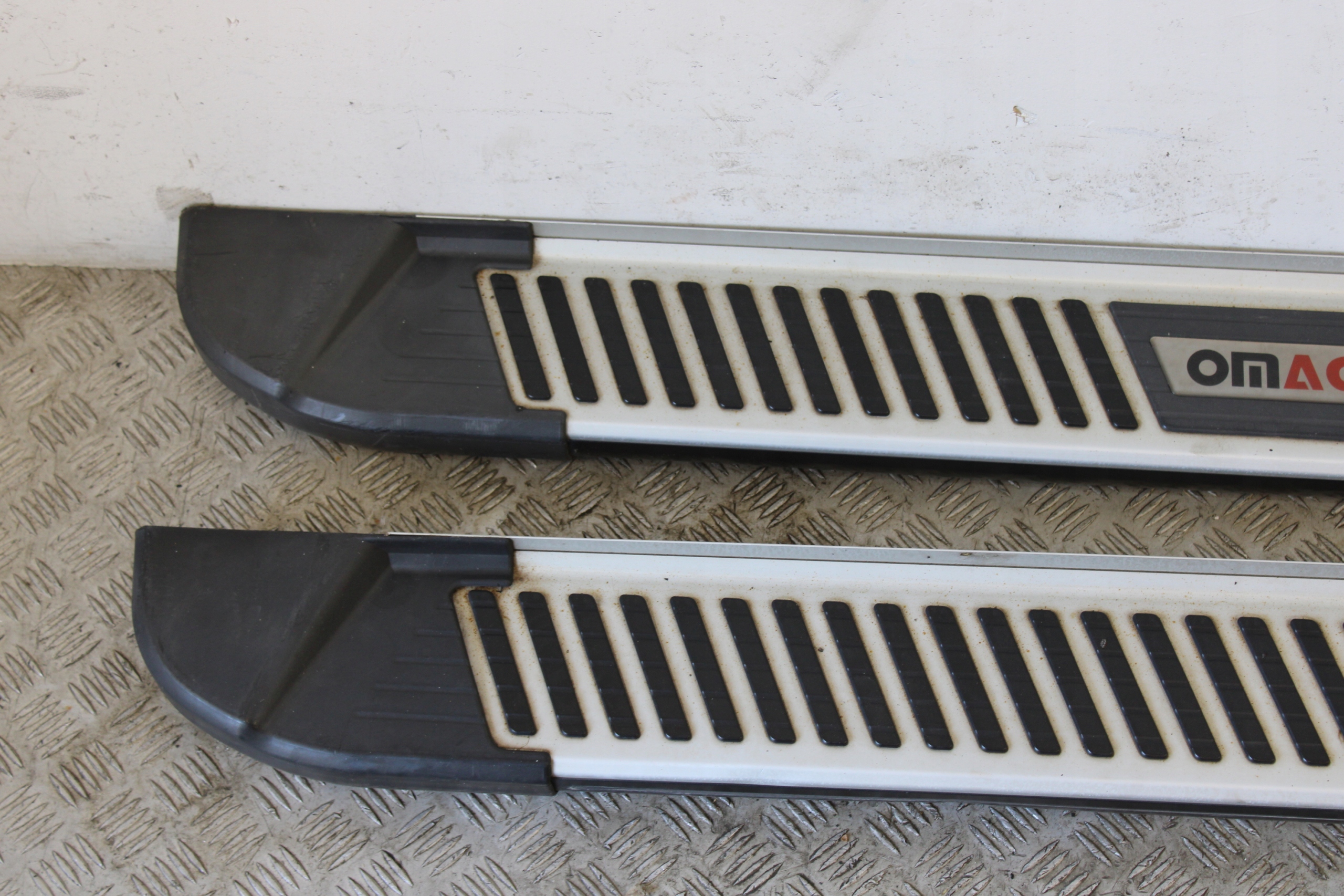 threshold thresholds exterior OMAC DODGE RAM V 5