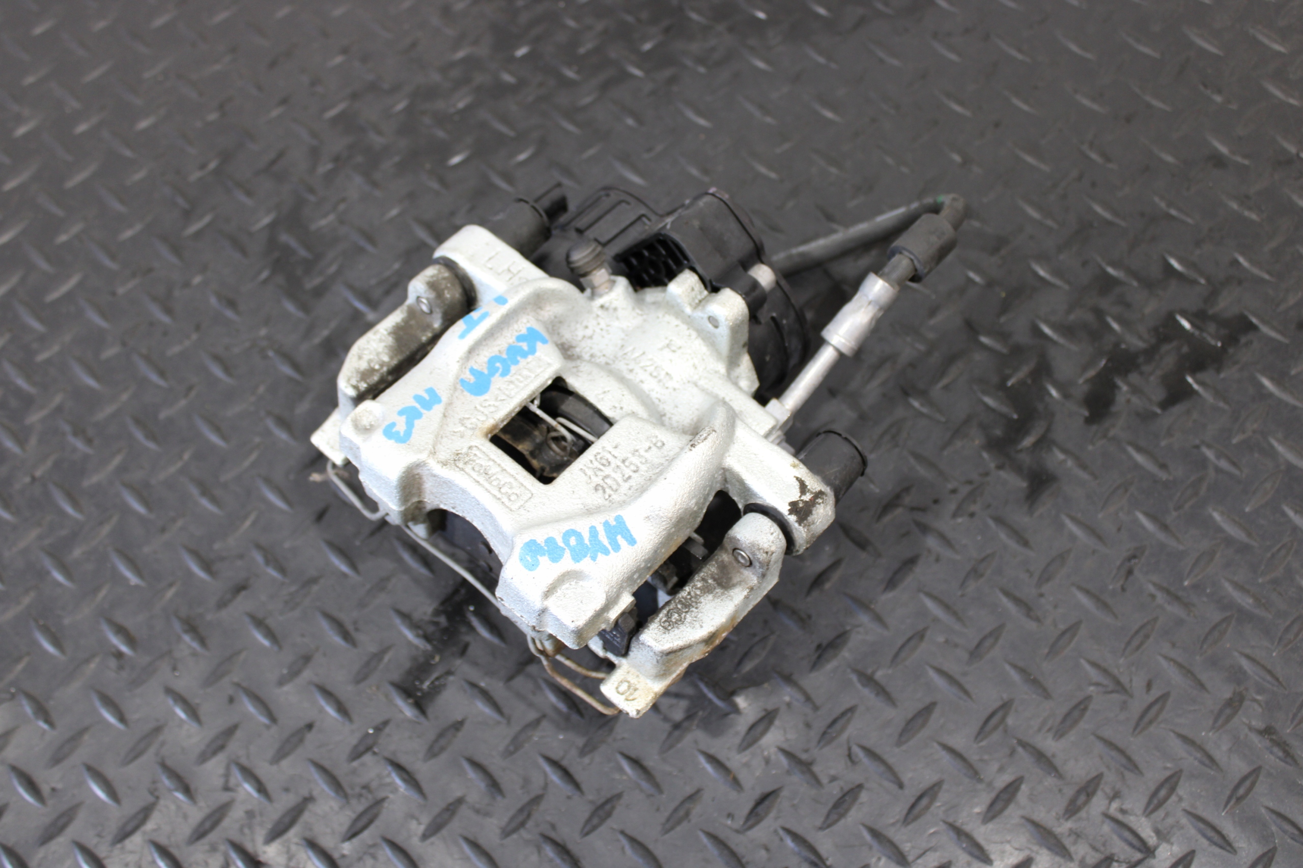 caliper brake left rear part FORD KUGA MK3 NX61-2D251-BEB