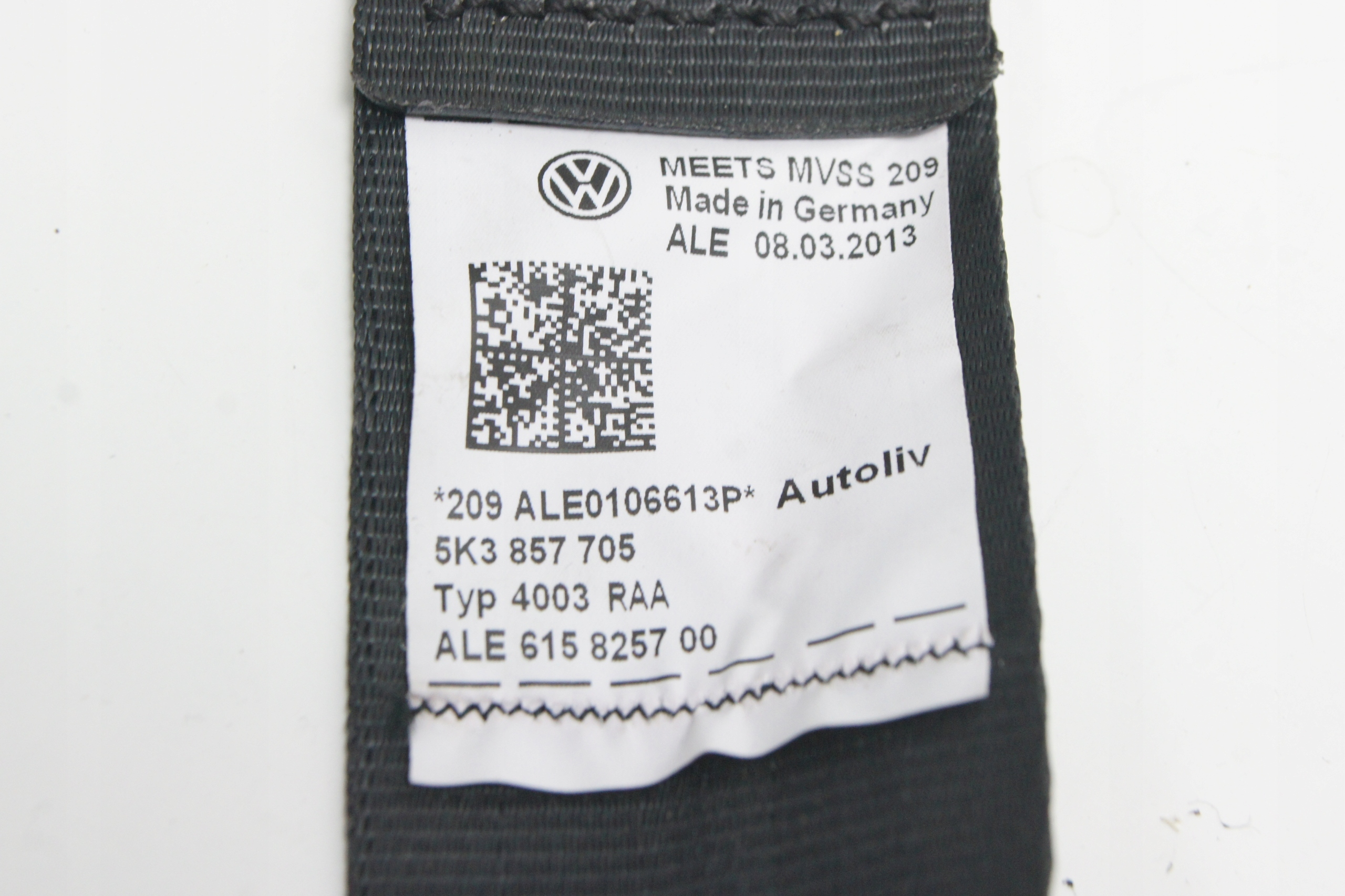 GD GOLF VI PAS NAPINACZ LEWY 5K3857705 Typ samochodu Samochody osobowe