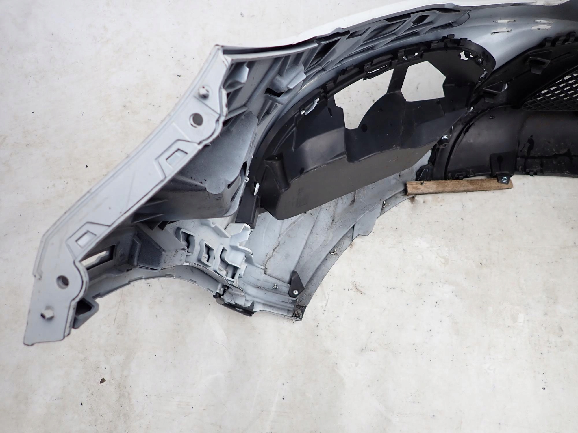 MERCEDES GLA and 1 X156 45 AMG 14-19 bumper front front PDC