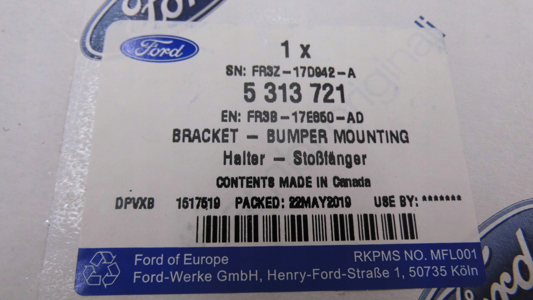 MOCOWANIE ZDERZAKA PRAWY TYL FORD MUSTANG 2015 17 Installation side Rear