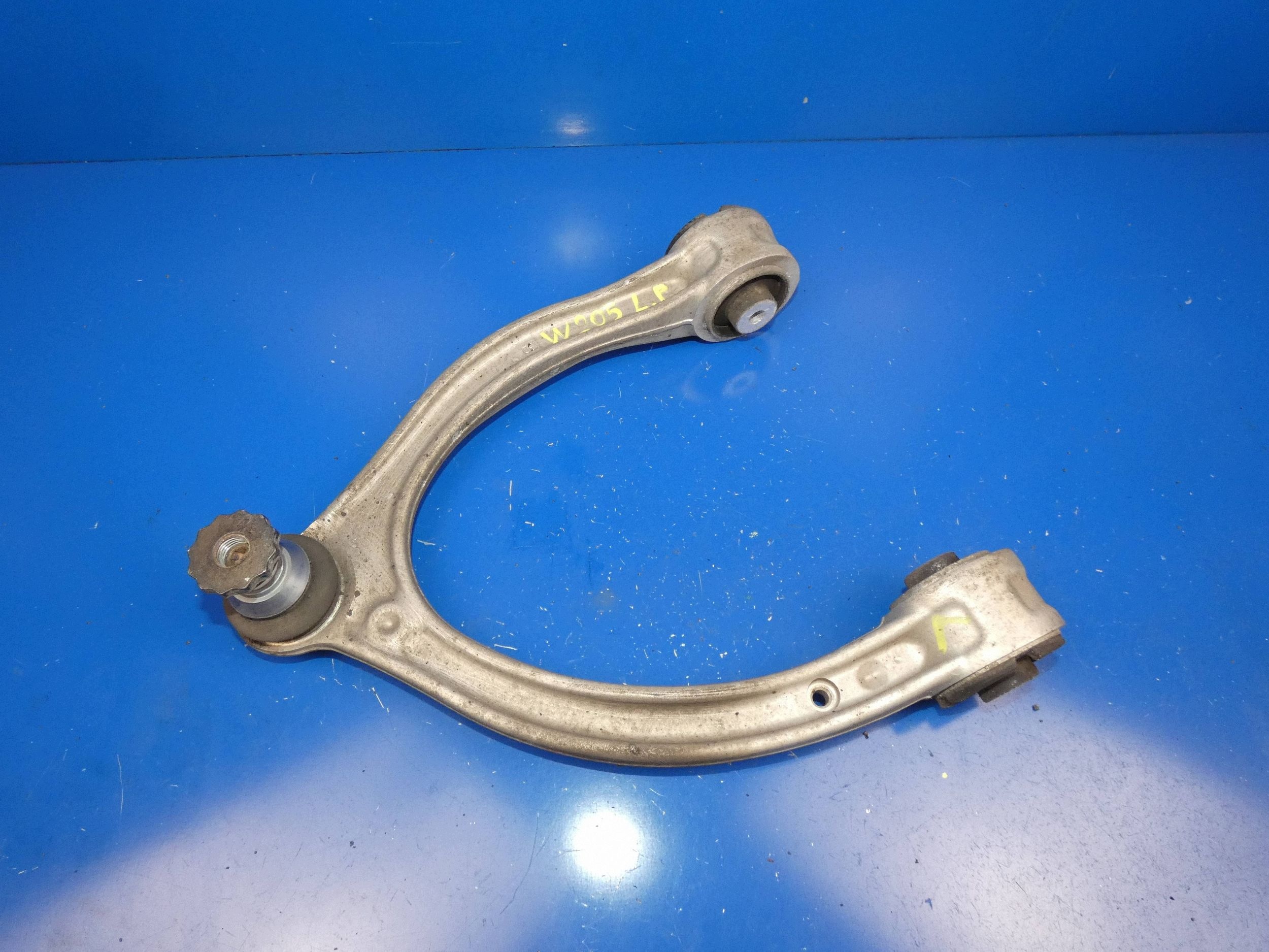 MERCEDES C KLASA W205 arm left front front upper