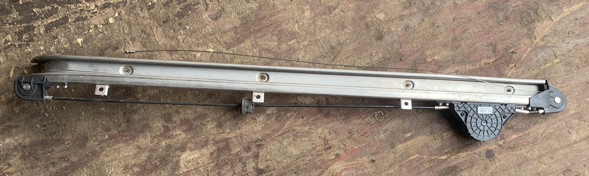 VW T6 PROWADNICA MECHANIZM DRZWI PRZESUWNYCH PRAWA