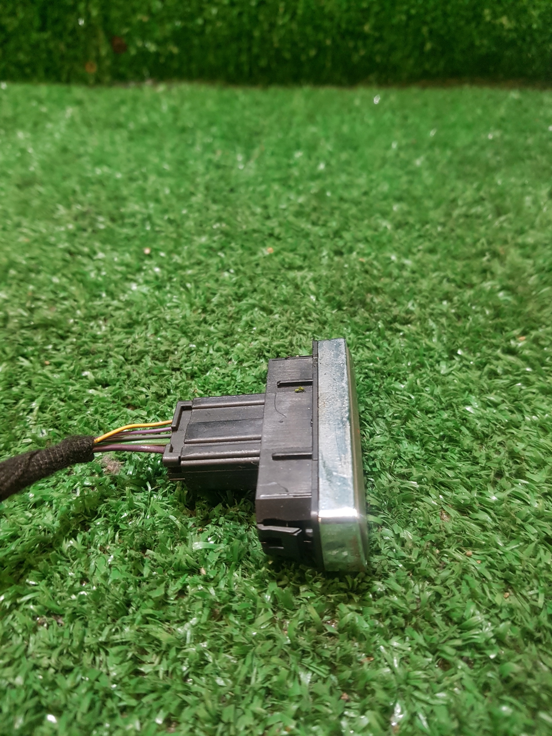 light switch of warning lights FORD MONDEO MK 4