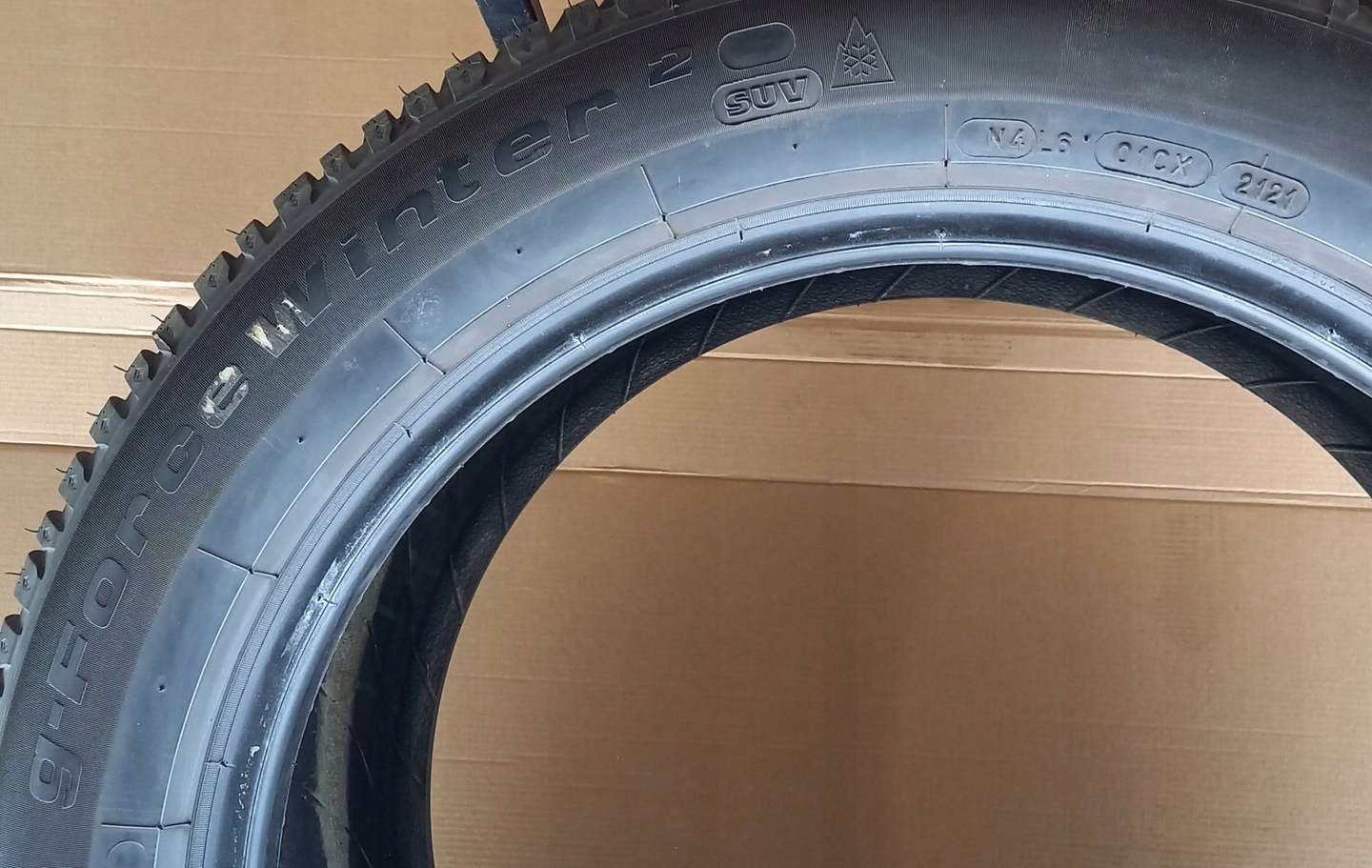 1x OPONA 215/55 R18 BFGOODRICH G-FORCE WINTER 2 7,8mm 21r Marka BFGoodrich