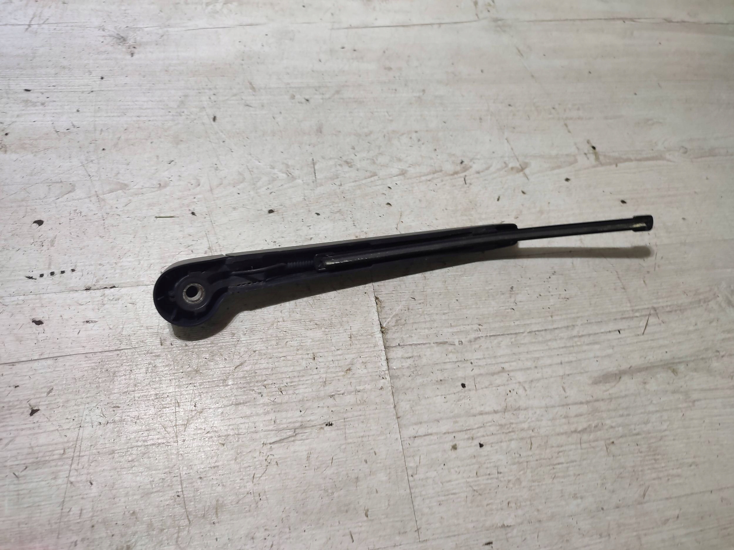 Seat Arona 2019 Scheibenwischer Fenster hinten