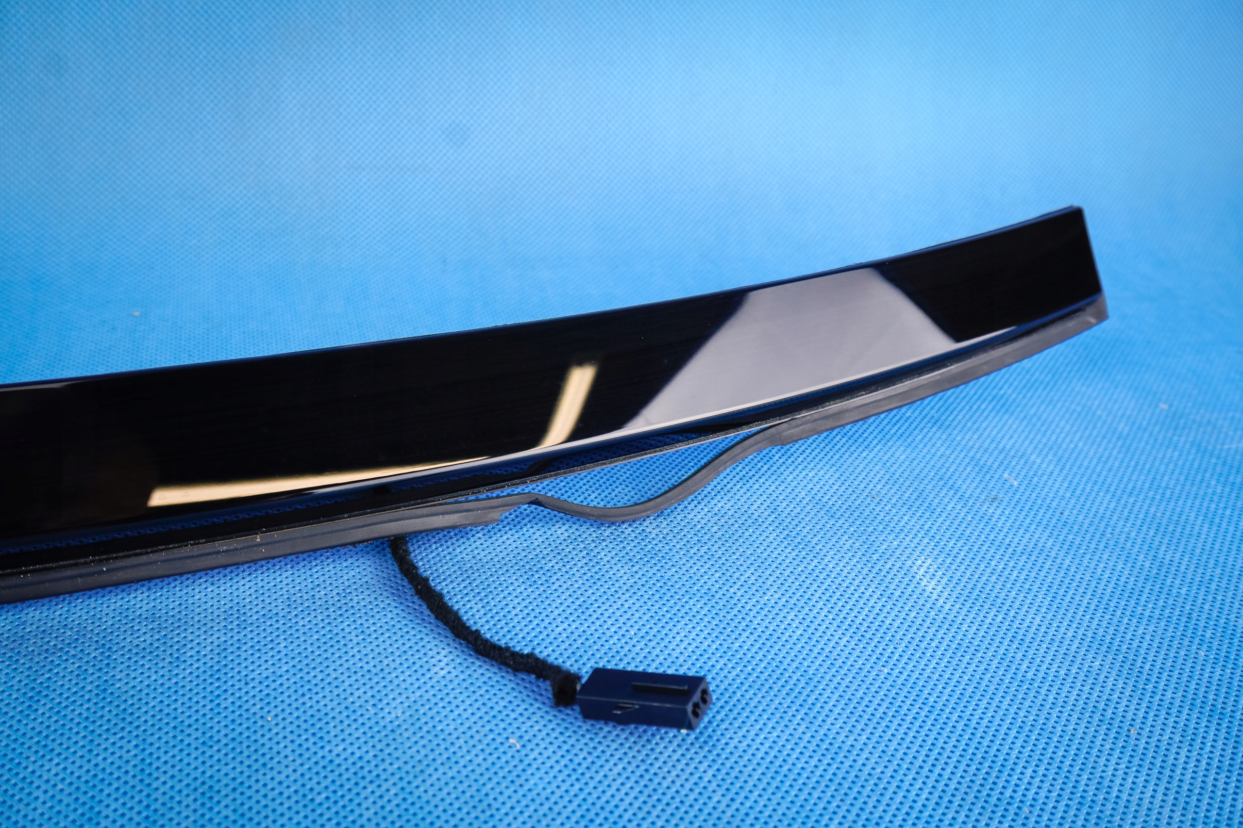 auxiliary light STOP Audi A7 S7 RS7 4K8 4K8945097