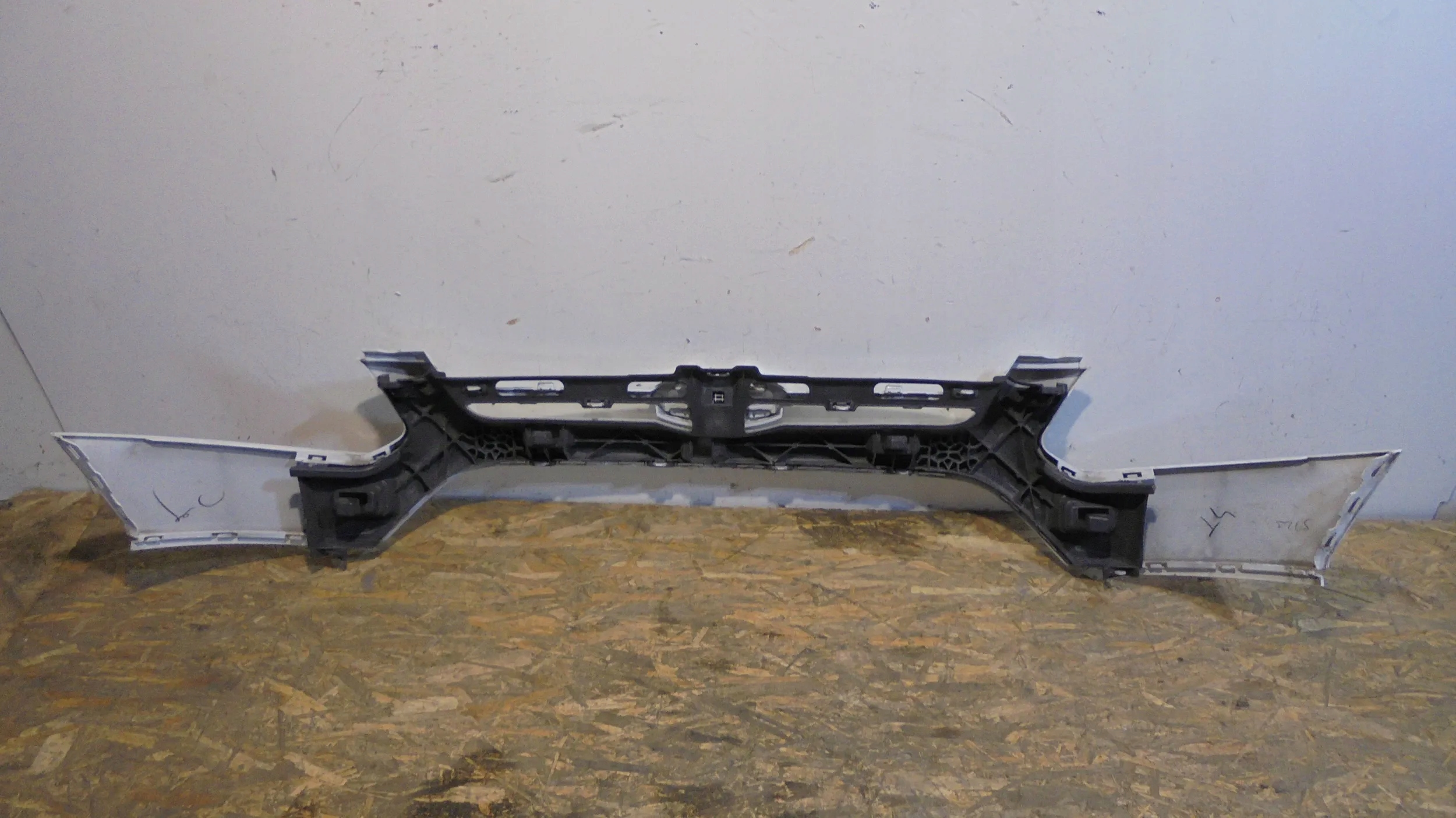 bumper front BK21-17K819 Ford Transit Custom MK8