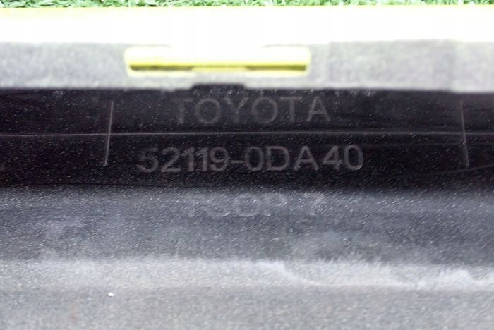 TOYOTA YARIS III LIFT 17- front bumper front