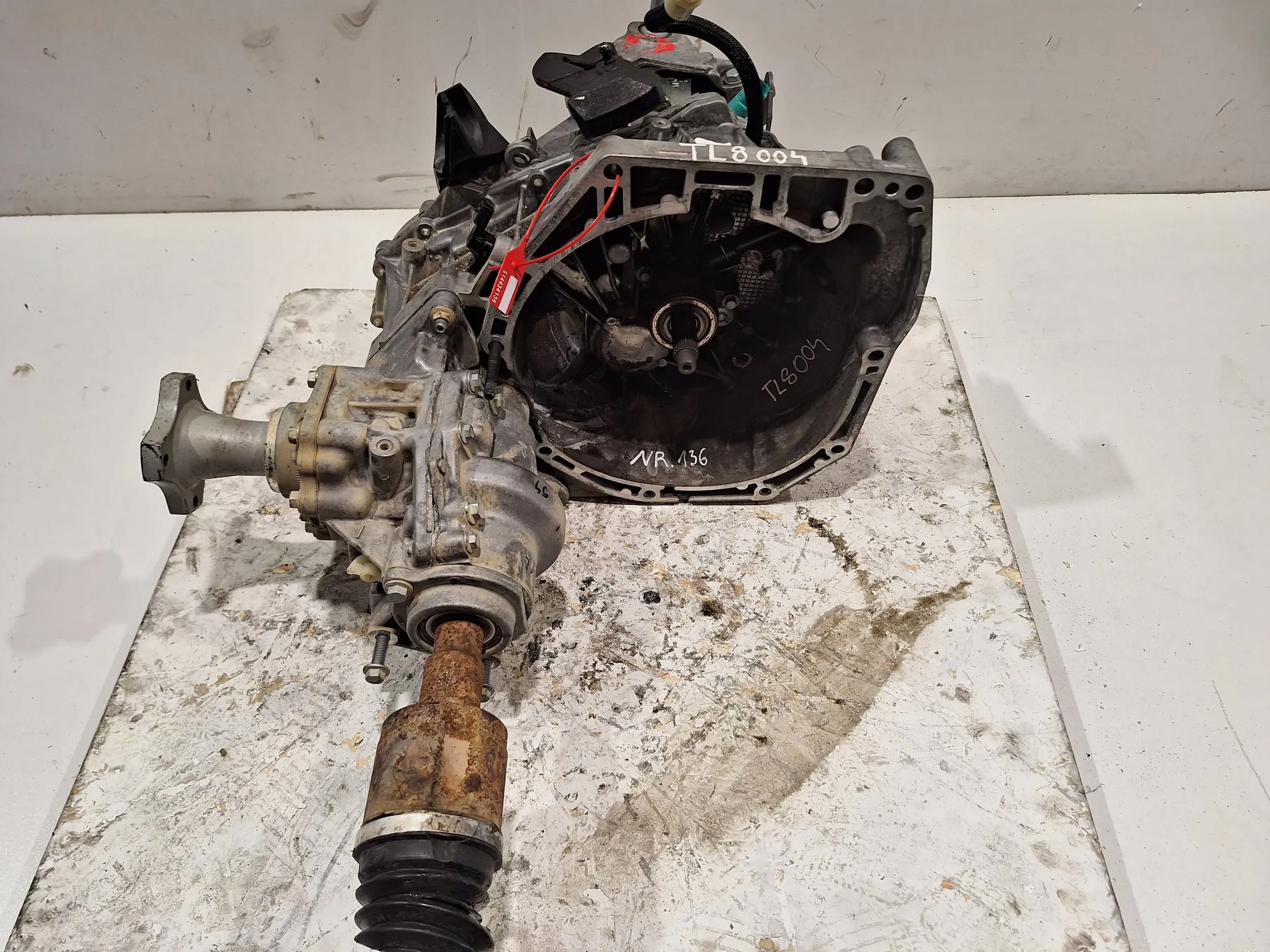 Skrzynia biegów TL8004 Dacia Duster 1.2 TCE 4x4 Rodzaj skrzyni Manualna