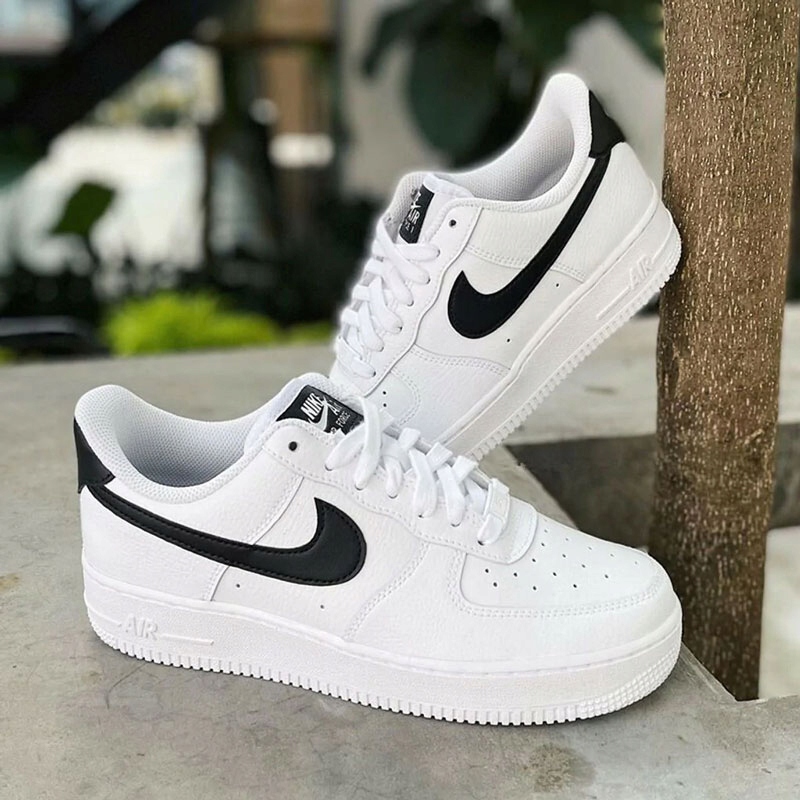Nike AIR FORCE 1 WMNS DD8959 103 r. 36.5 Kolor biały