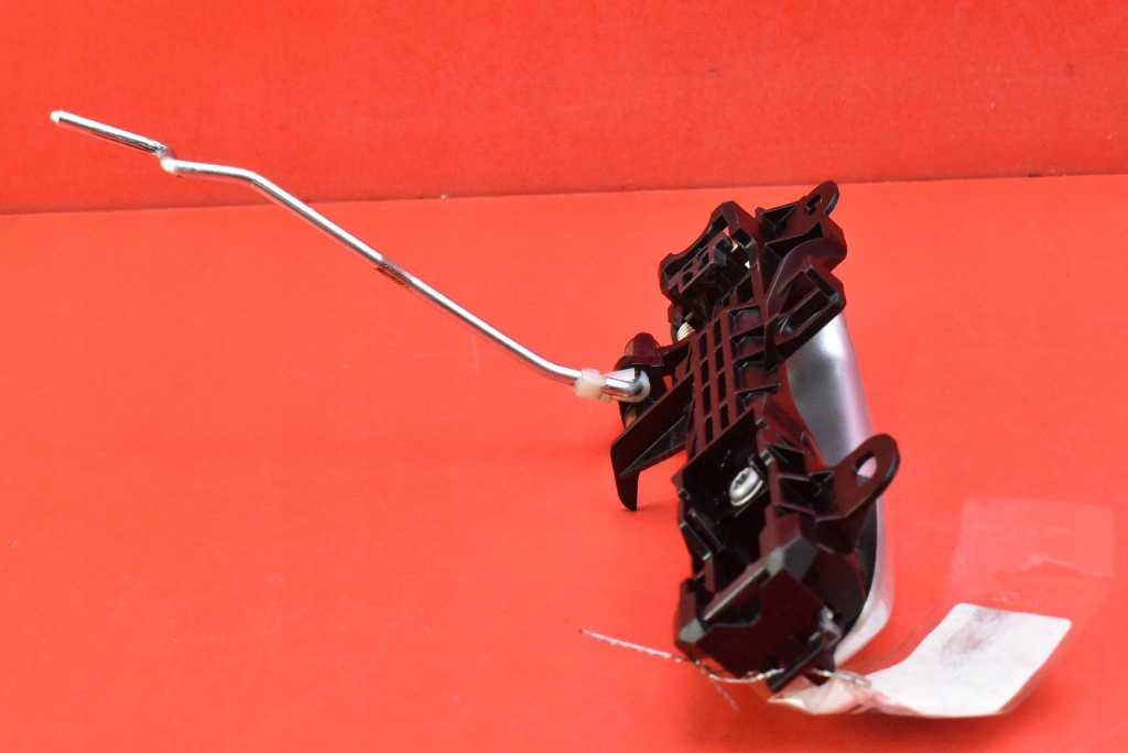 handle right front front 1FZ TOYOTA AURIS 2 II LIFT 15-18