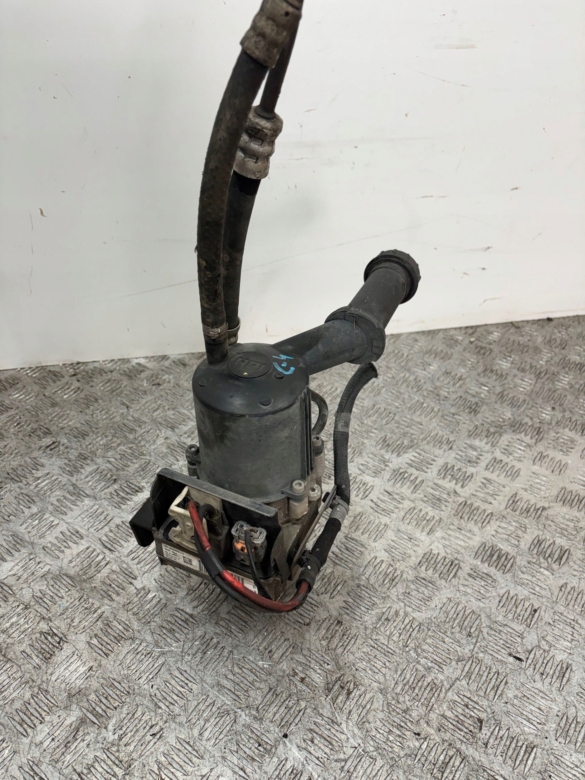 servo pump CITROEN C4 II 9803319180