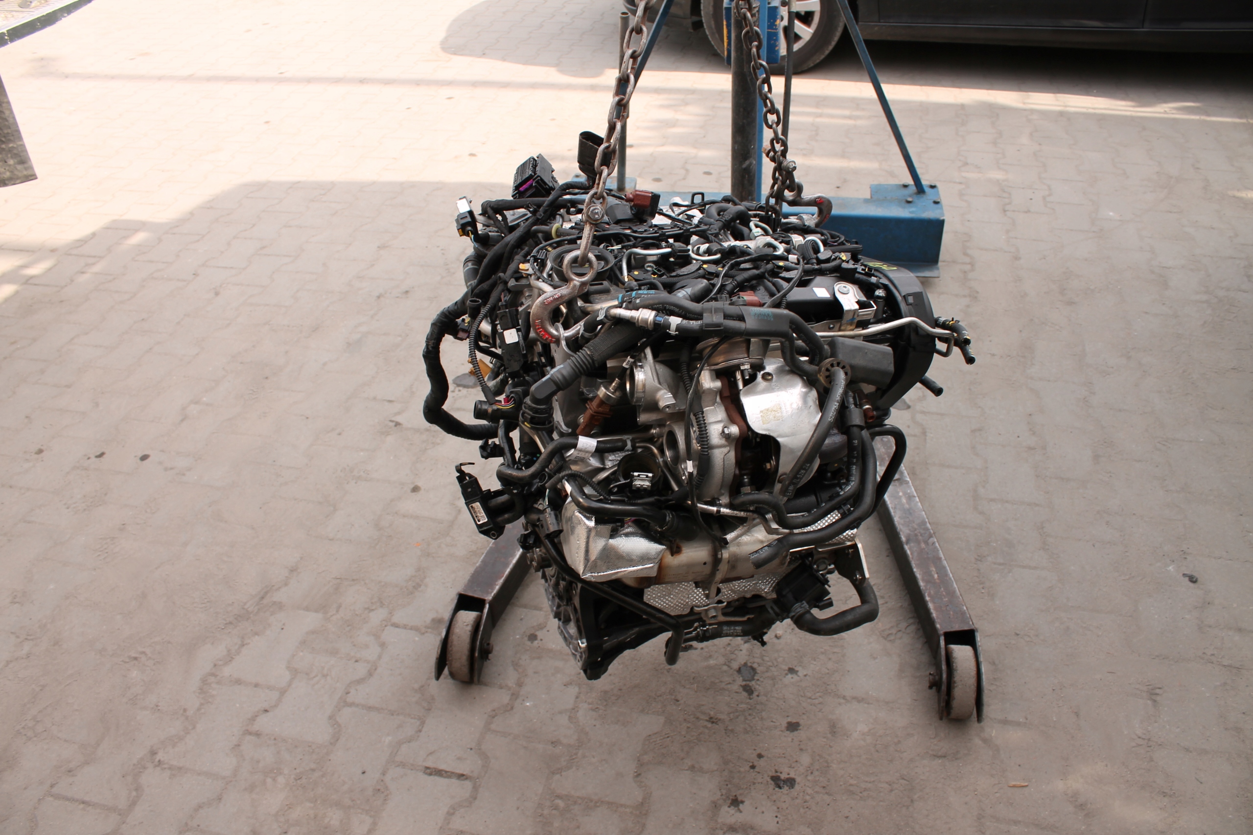 engine complete AUDI 2,0 TDI DEU 20 TYSKM