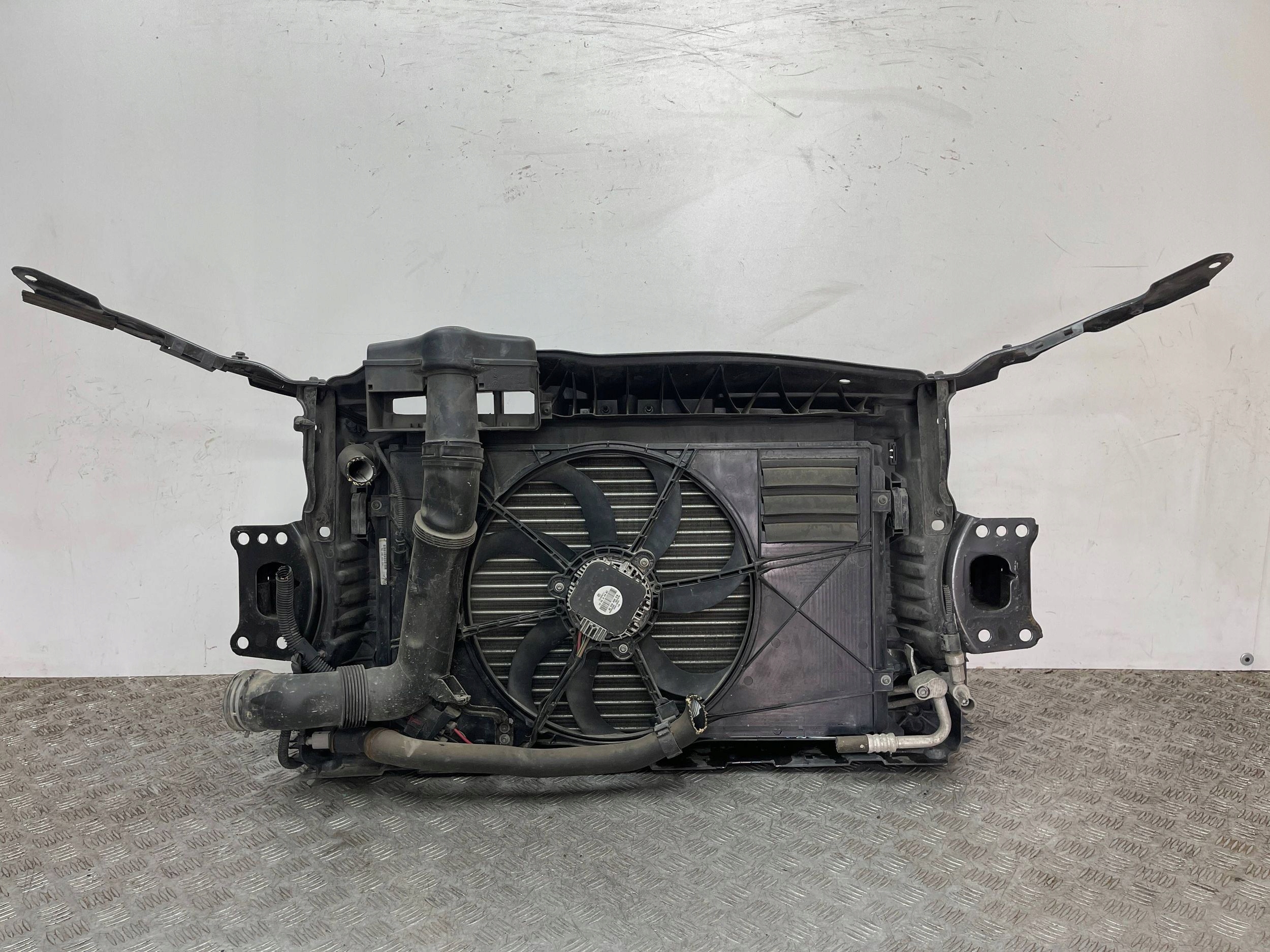 support panel for radiators front VOLKSWAGEN GOLF VI 6 08- 1.6 FSI 5K0
