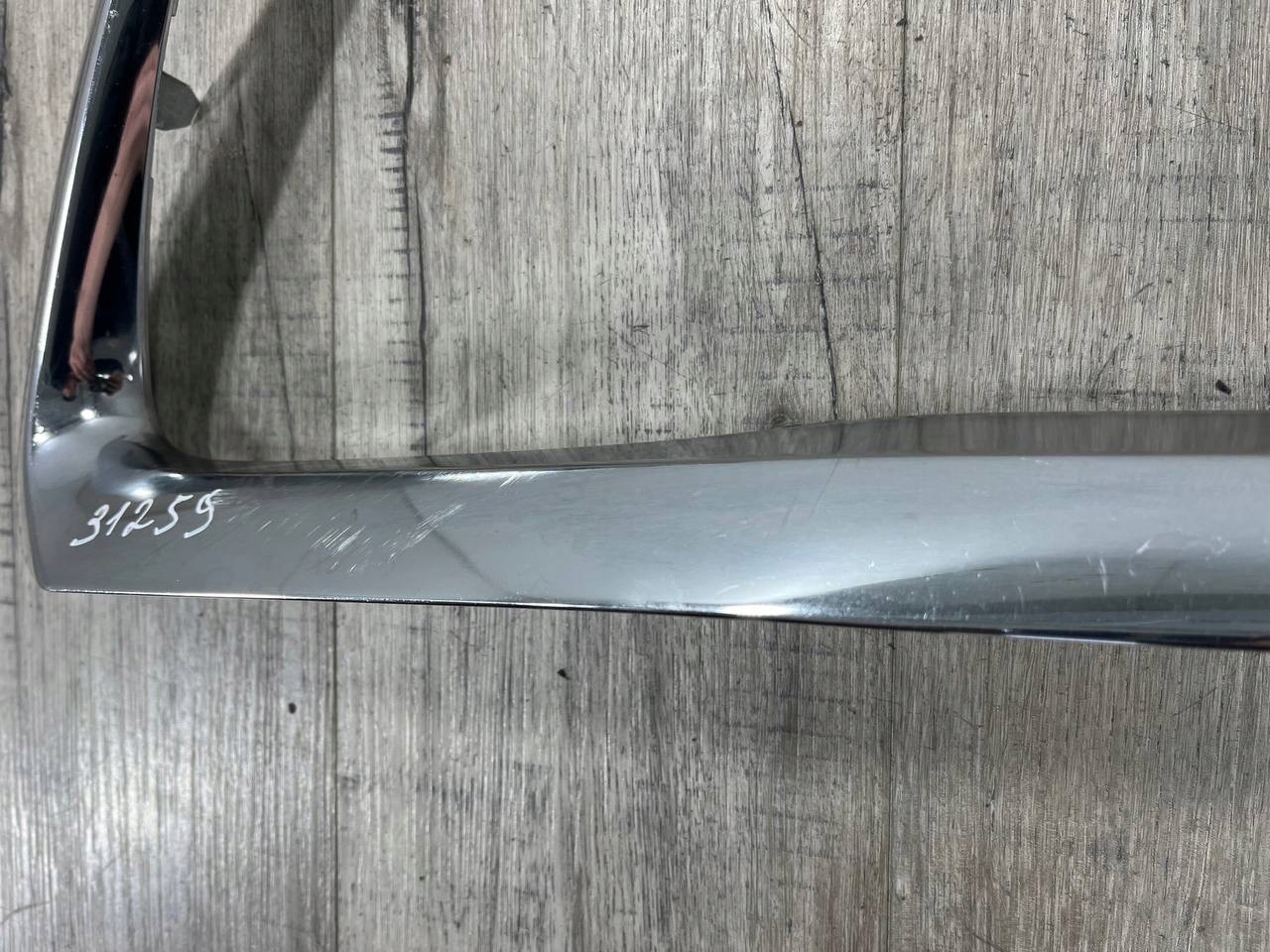 LEXUS CT 2017-> moulding CHROM GRILLA lower 53122-76020