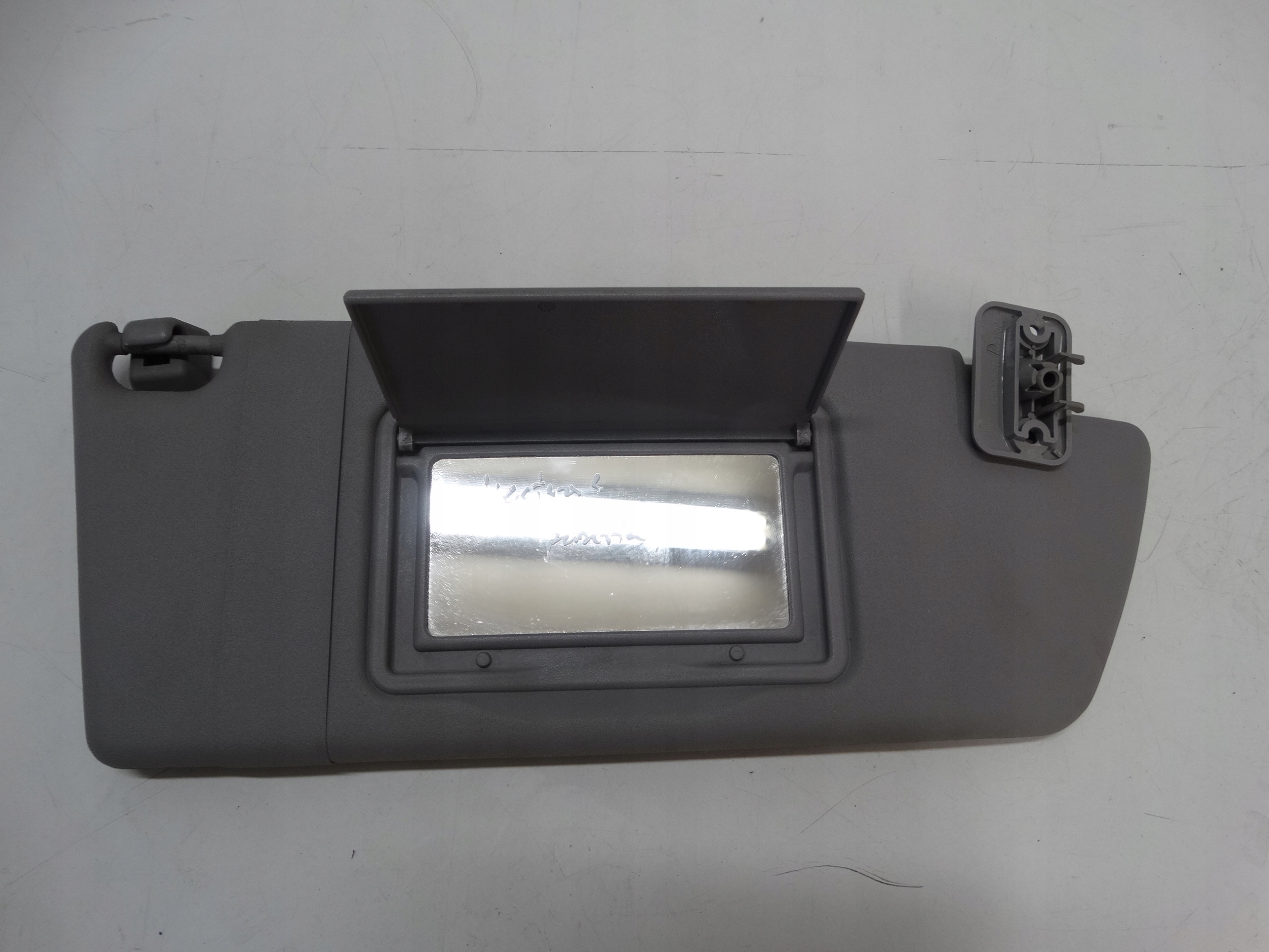 cover PRZECIWSLONECZNA right OPEL VECTRA C