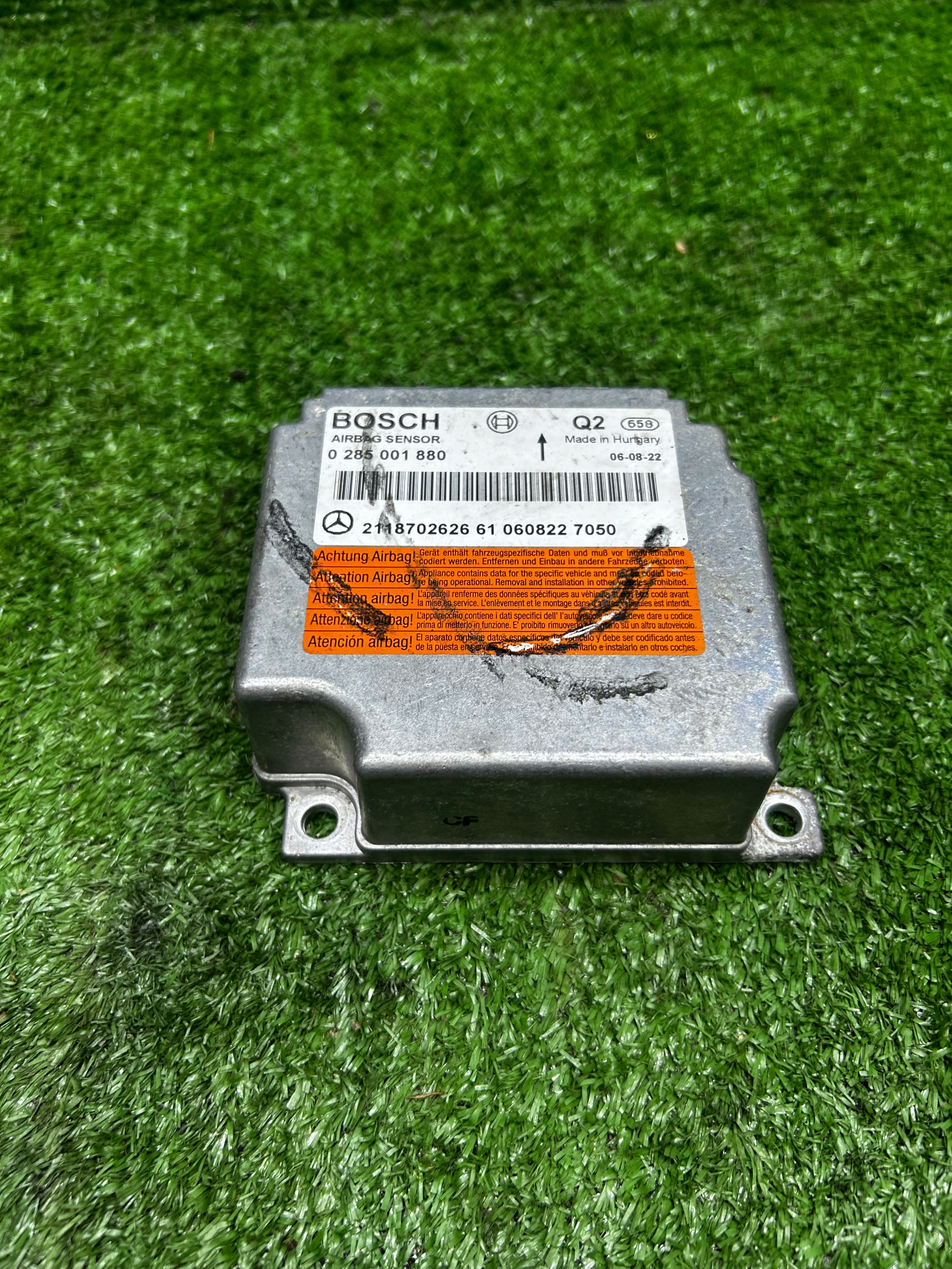 MERCEDES E-KLASA W211 MODUŁ SENSOR AIRBAG PODUSZEK 0285001880 2118702626