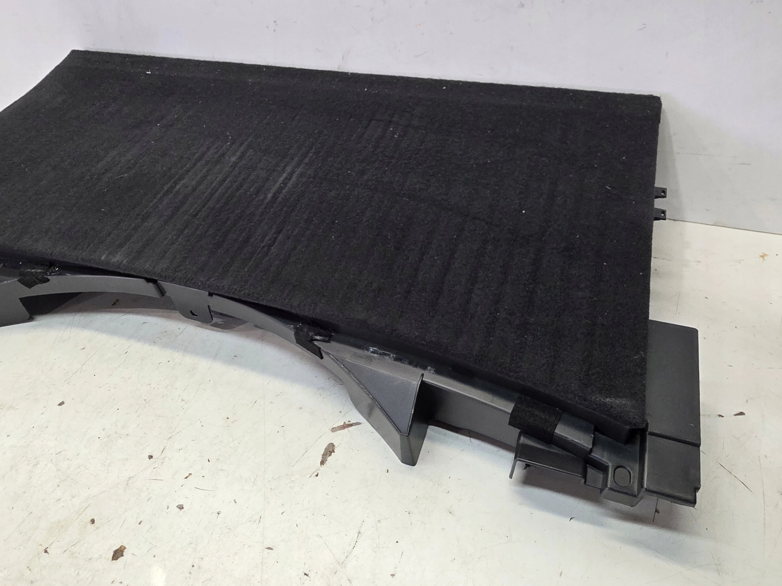mandatory vehicle equipment compartment AUDI A4 B9 AVANT 8W9861486A complete