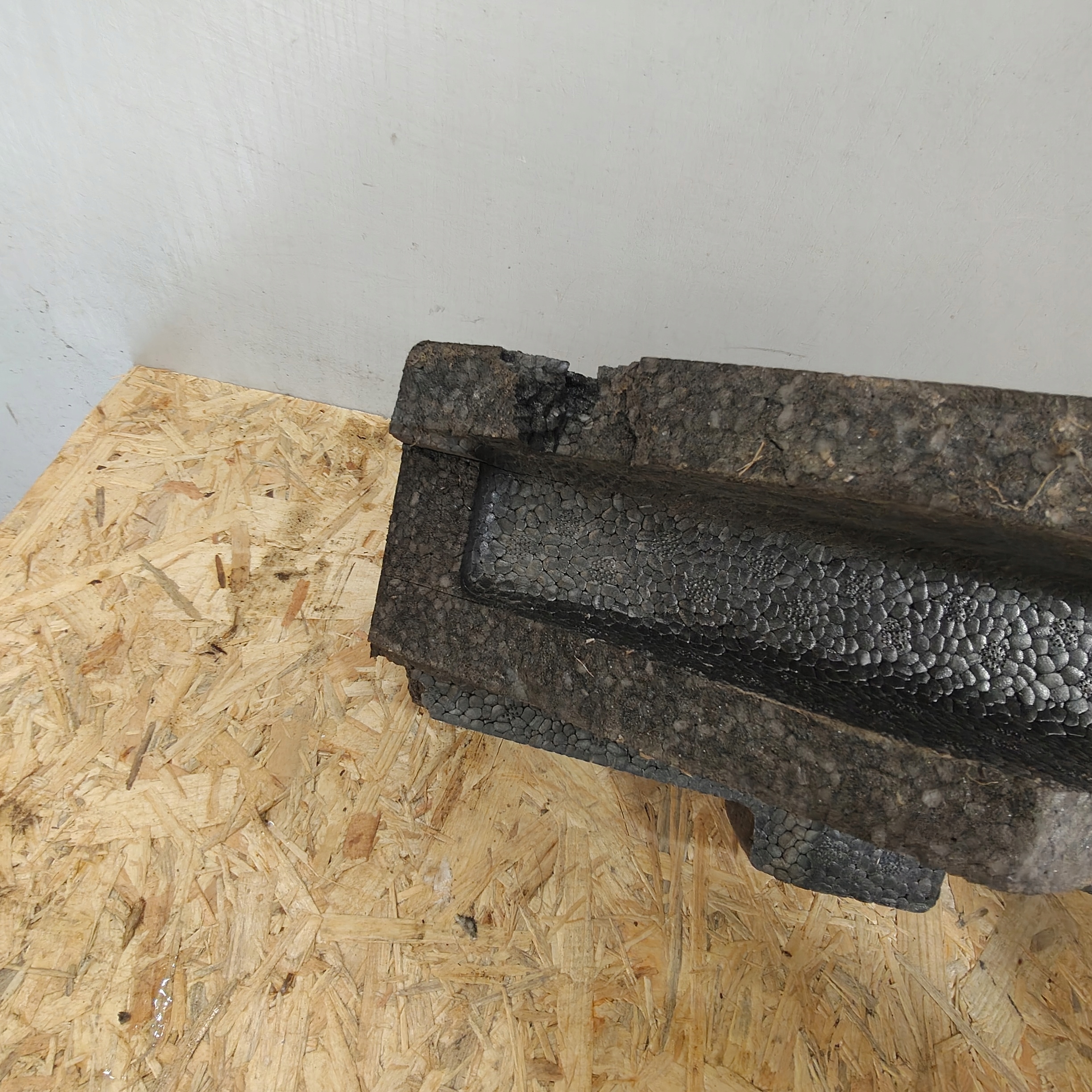 ABSORBER nárazníku předek NISSAN MICRA K14
