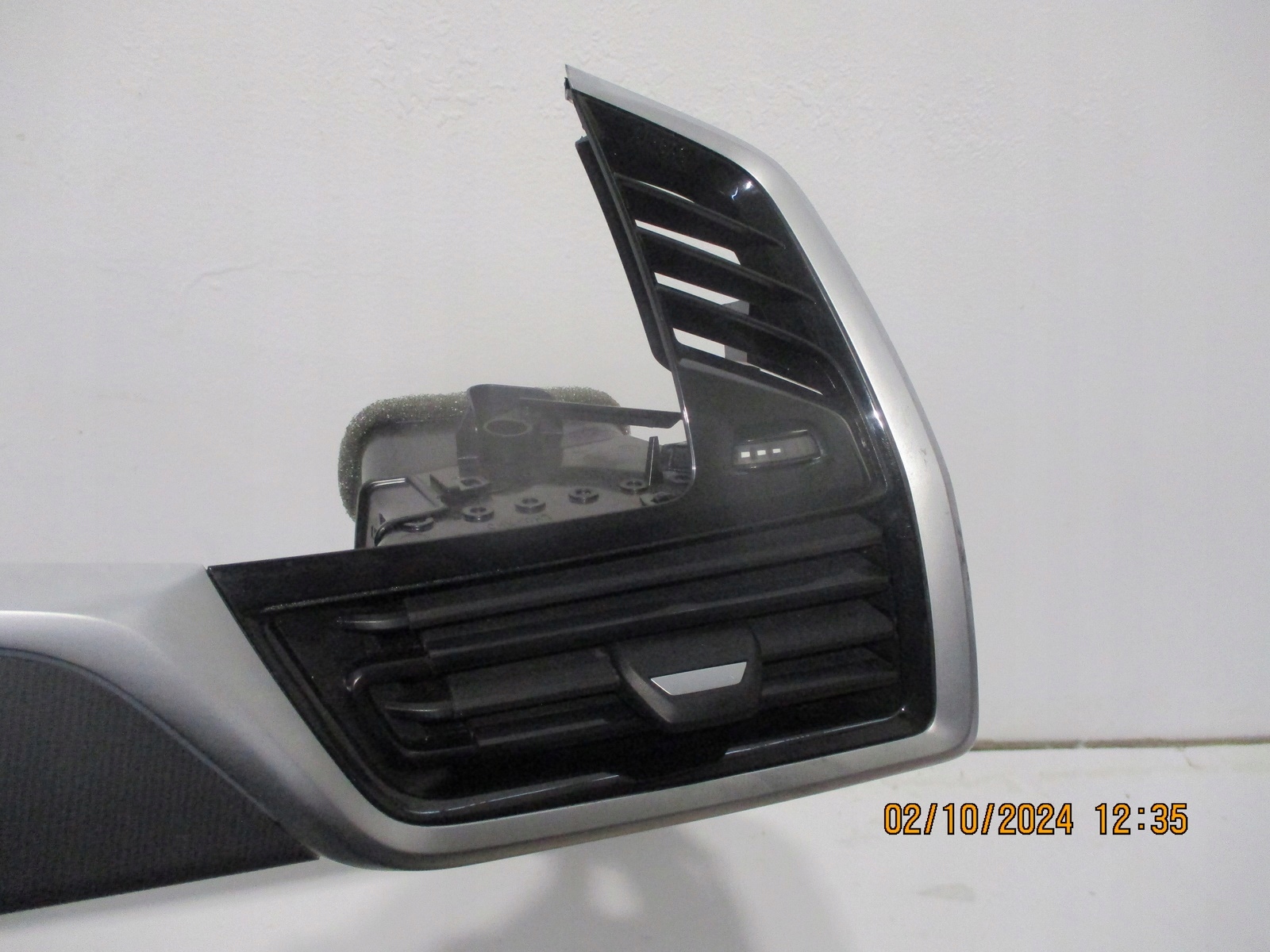 Moulage Console BMW X5 G05 939946812