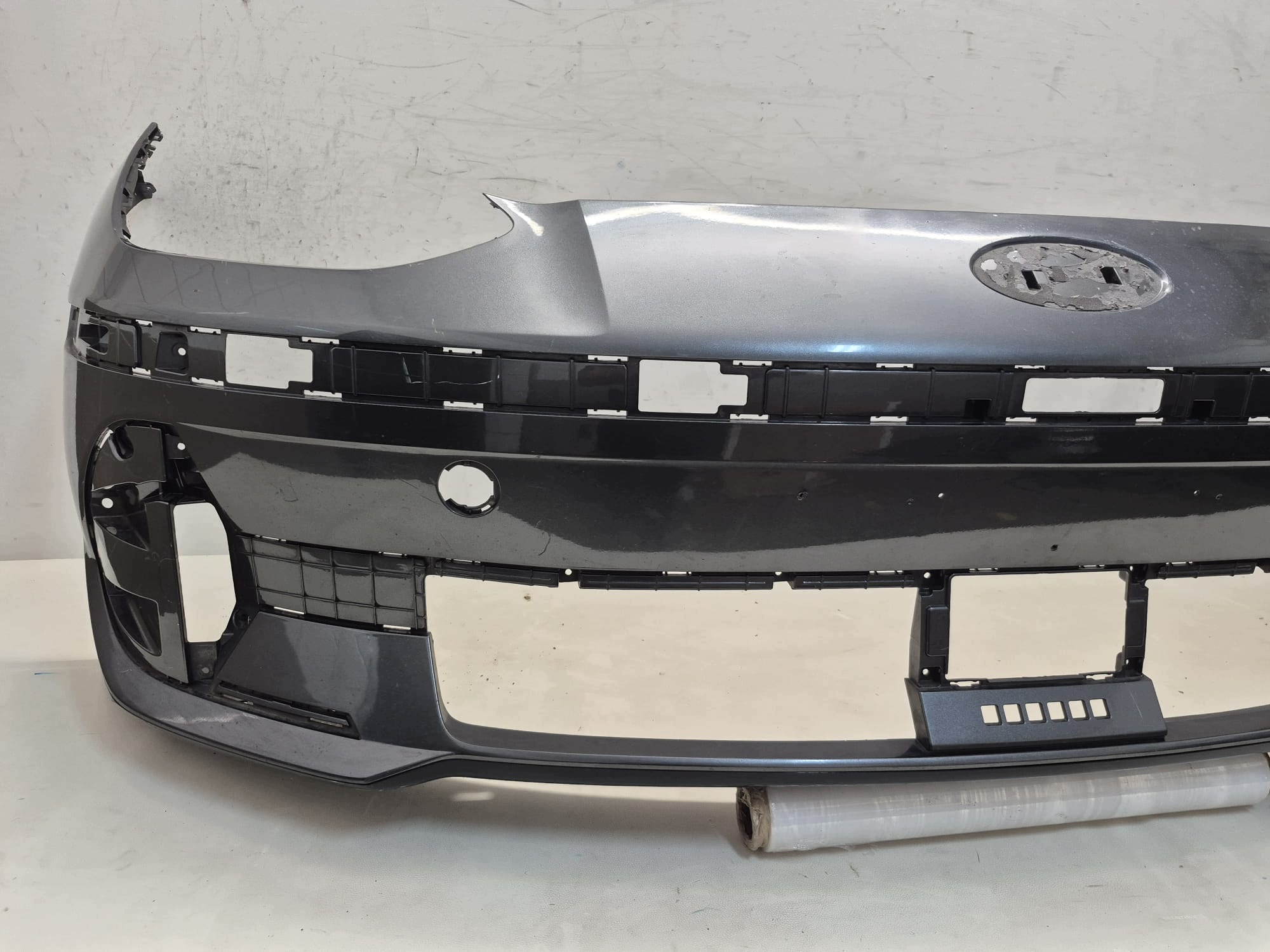 HYUNDAI IONIQ VI 6 22- bumper front front PDC 86511-KL000