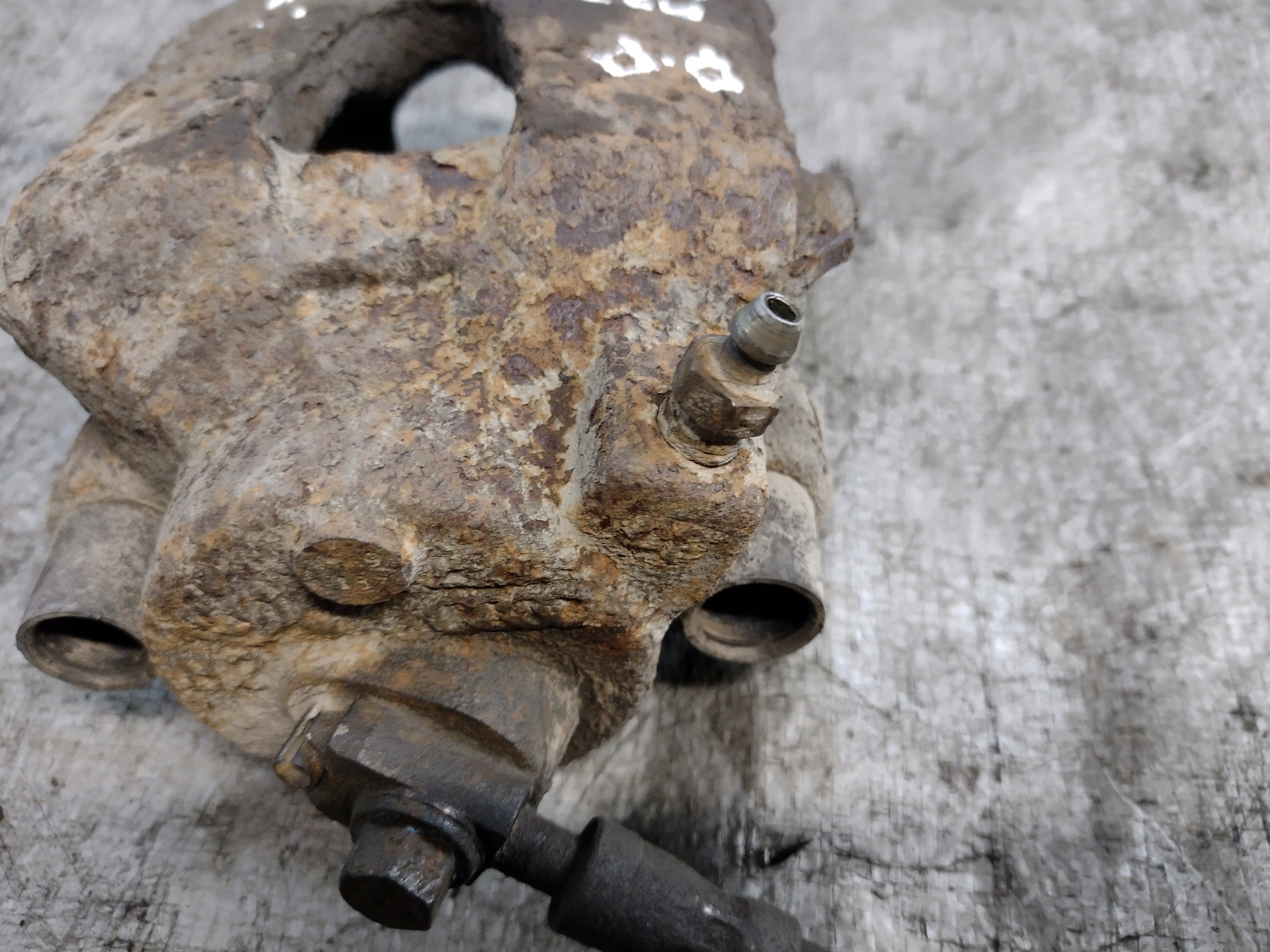 caliper brake right front Audi A3 8L 1,6B