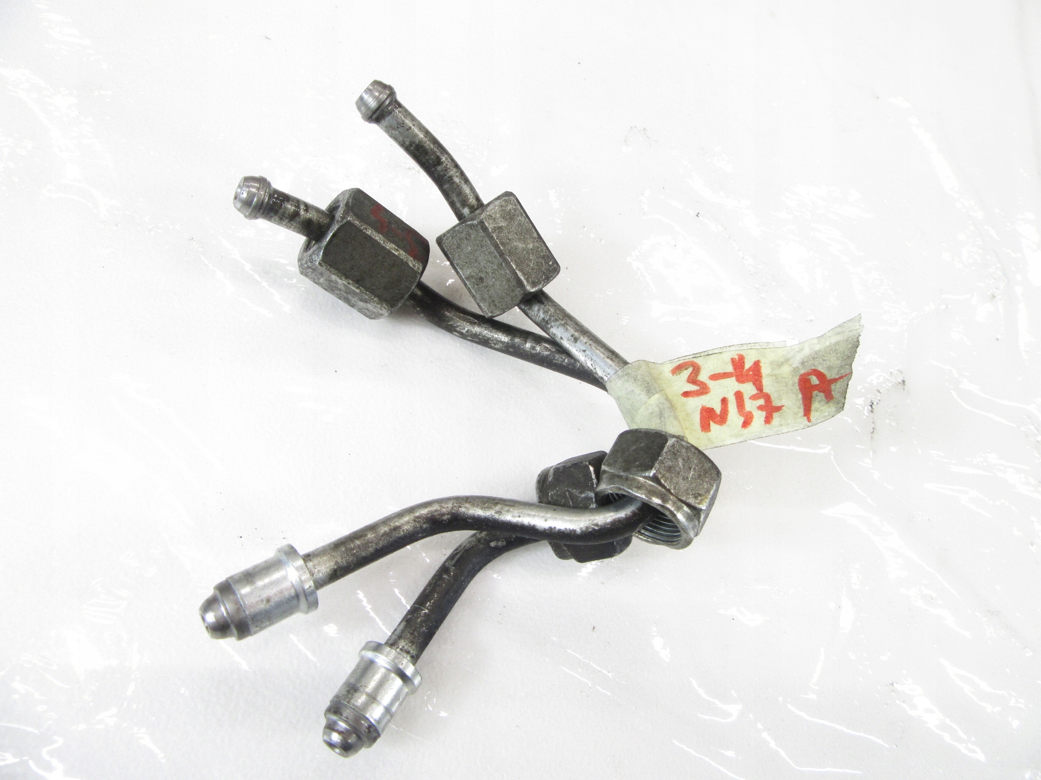 prijenos paliwowy BMW e81 e87 e90 e91 F20 F30 N47 116d 118d cilindar 3-4