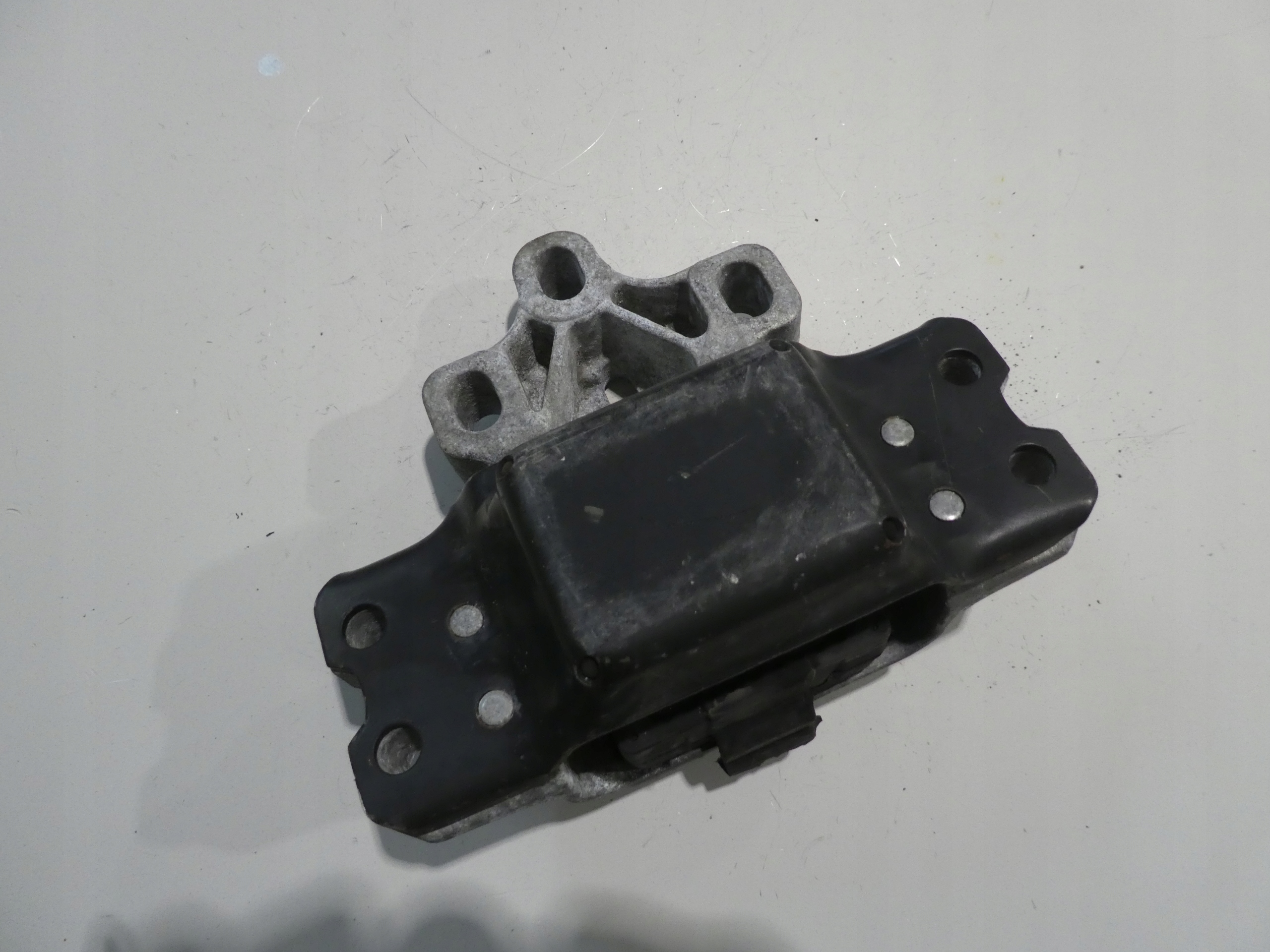 holder gearbox mounting 1K0199555Q AUDI VW SEAT