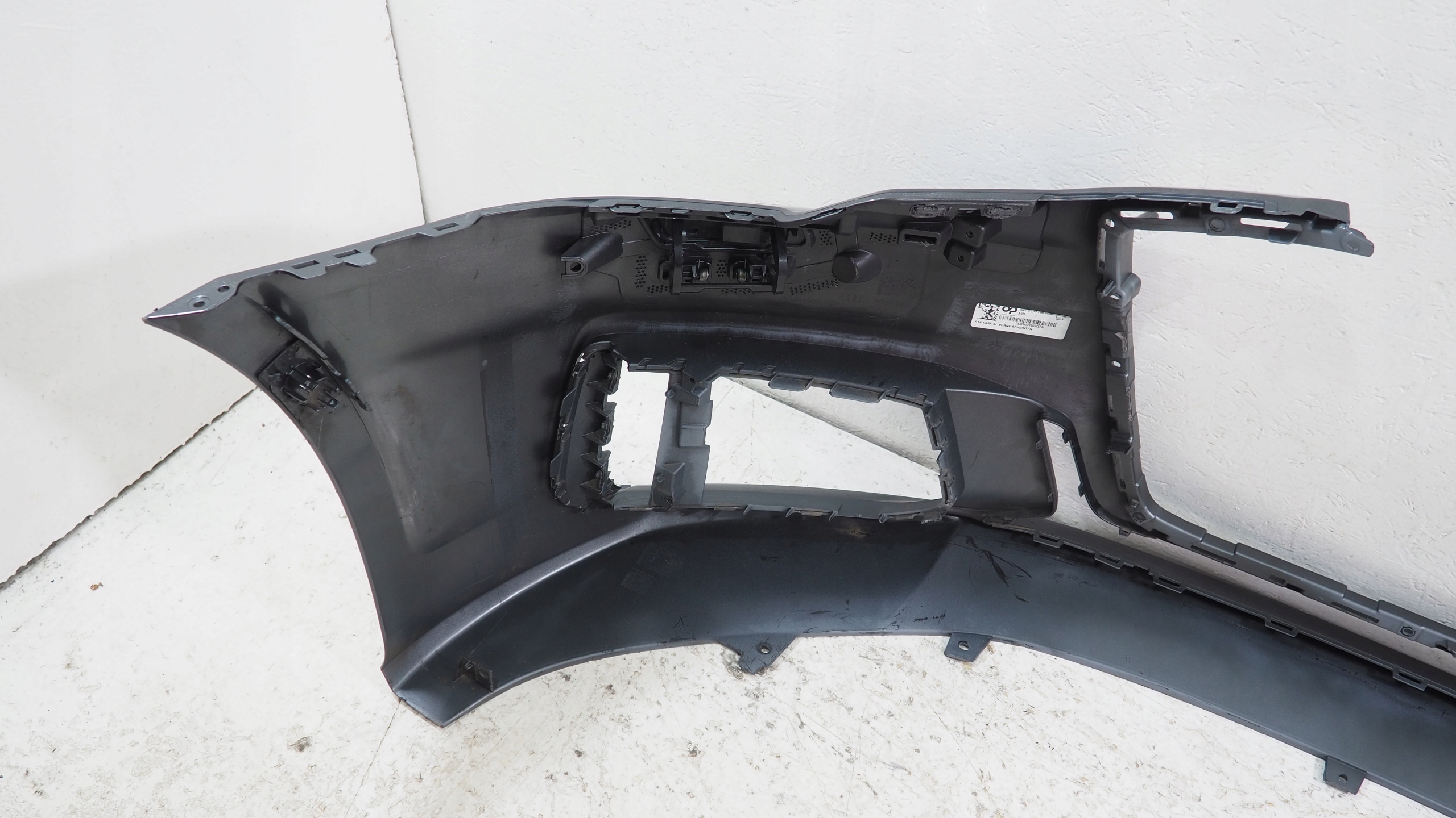 Audi A6 C8 S Line bumper front front 4K0807437C