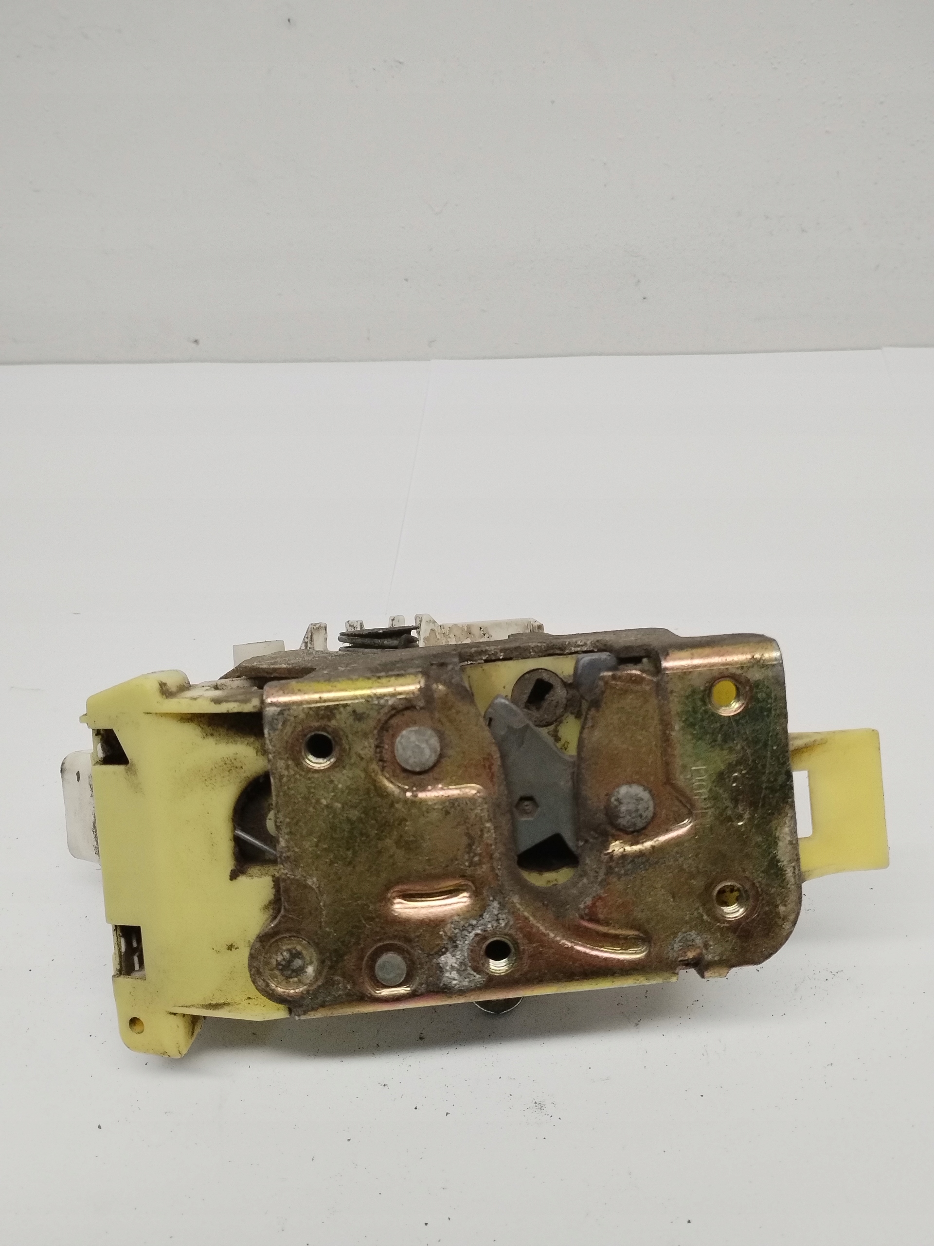 lock door right rear part Ford Focus mk1 XS41A26412BH