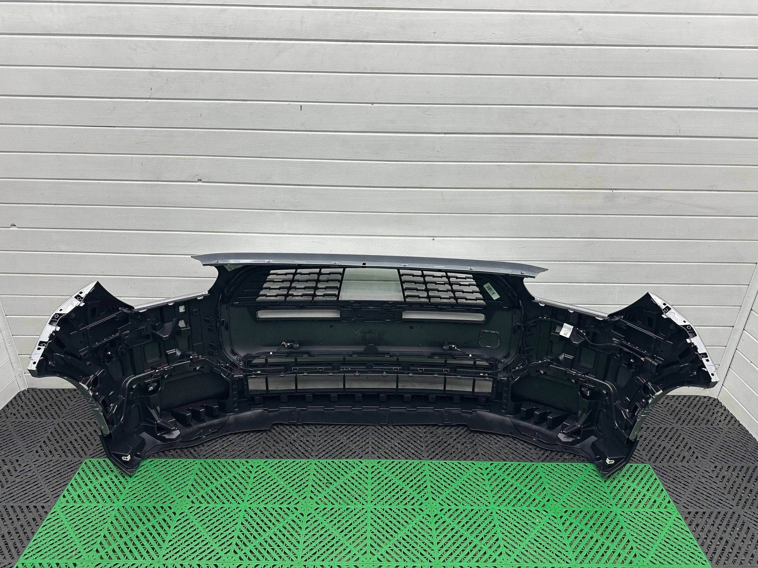 front bumper Mini Countryman U25 complete colour C67 MELTLNG SLLVER