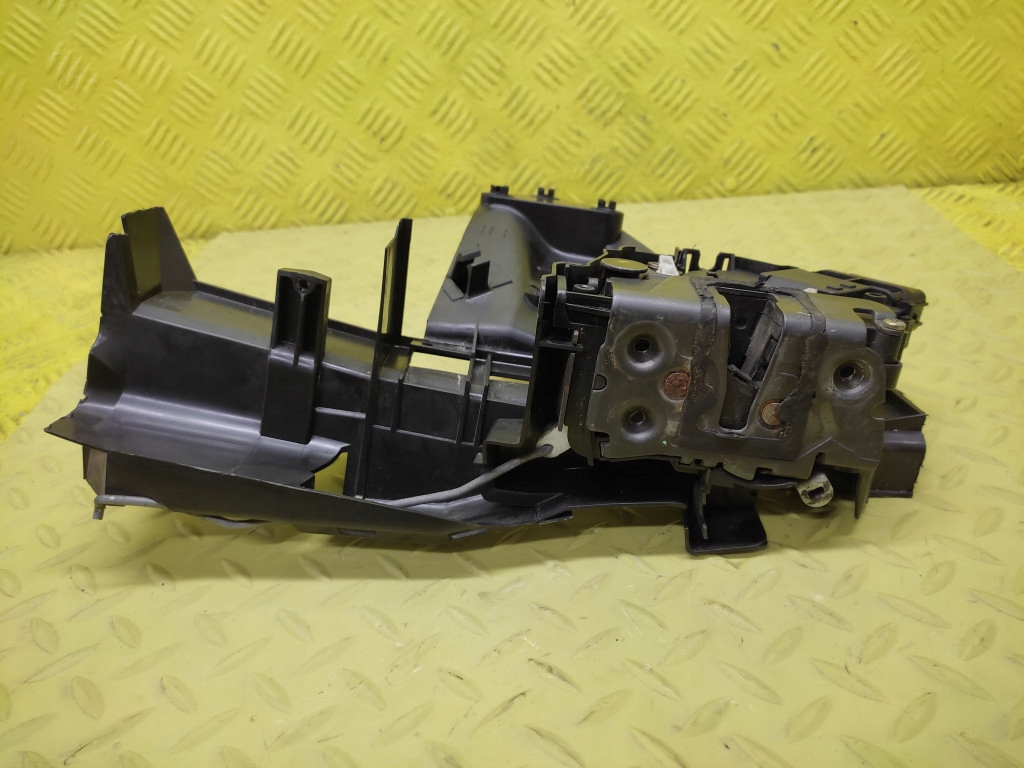 FORD FOCUS MK2 Support montage pare-chocs Gauche Avant