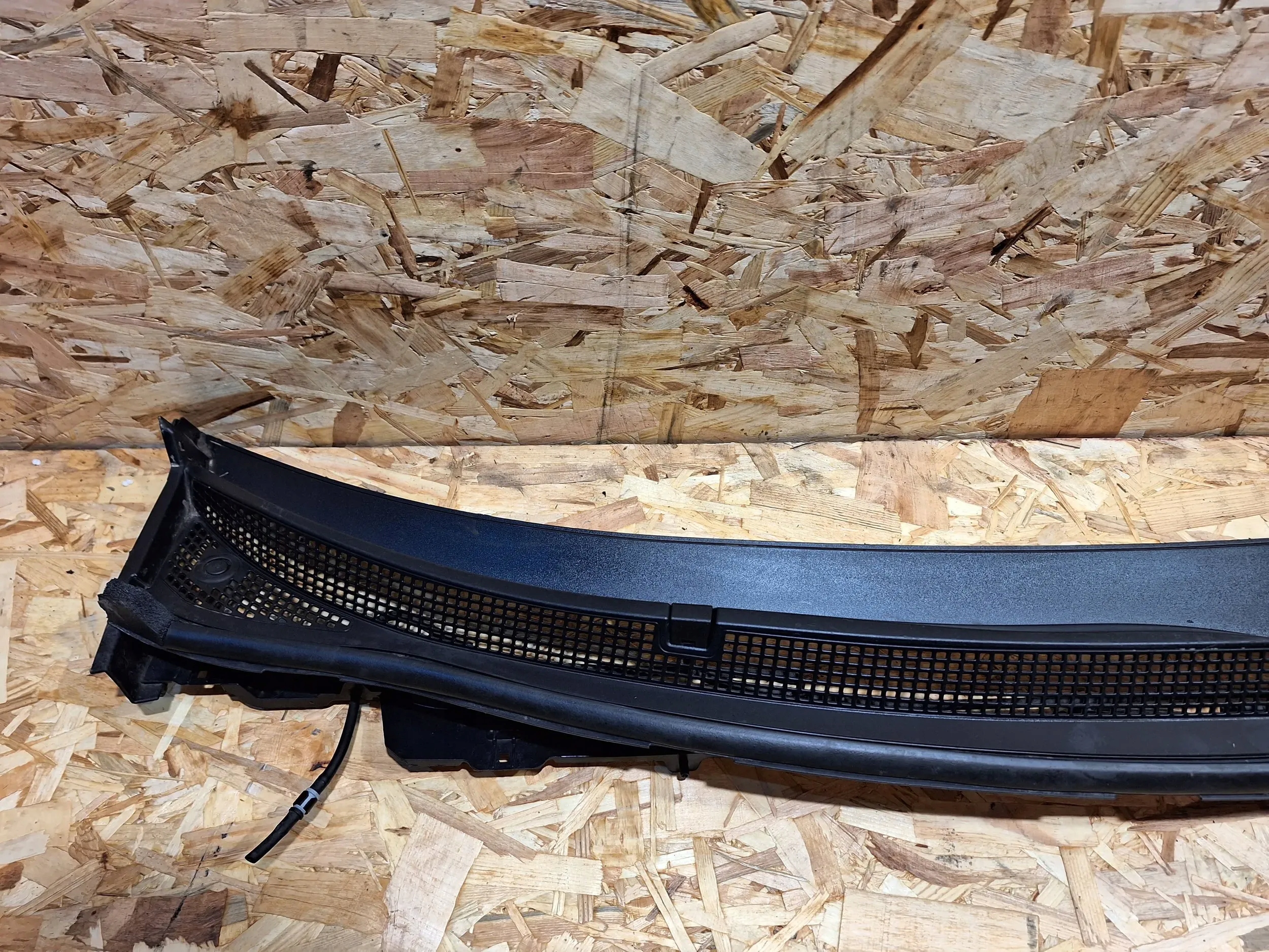 torpedo upper 668107243R Renault Kadjar 17
