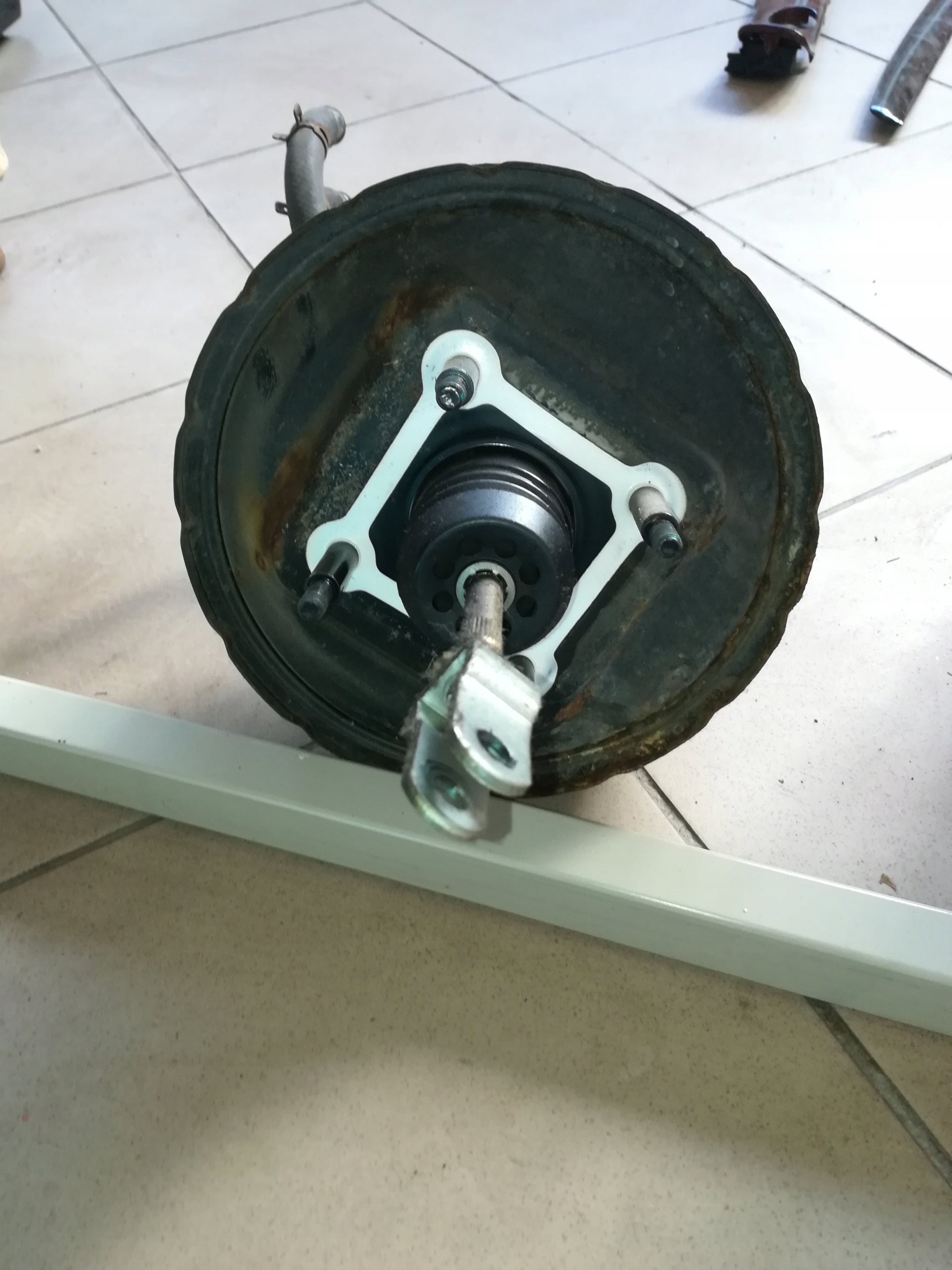 SERWO HAMULCOWE DAEWOO TACUMA Producent części Daewoo OE