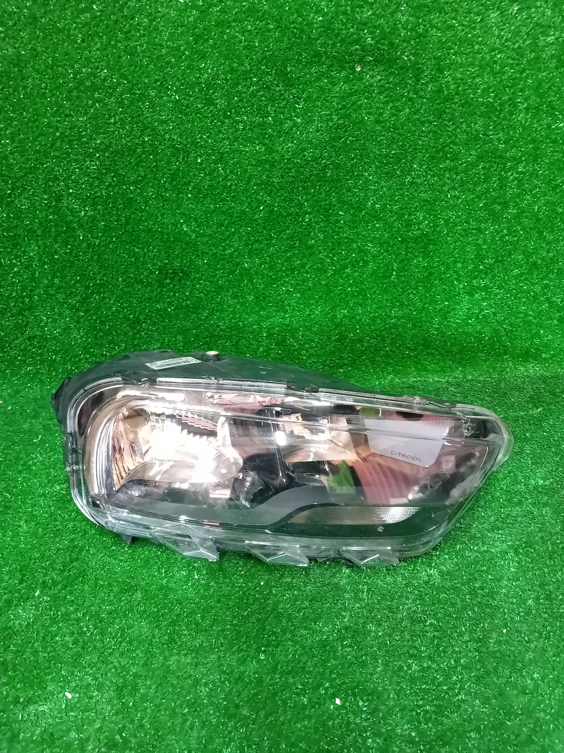 REFLEKTOR right front CITROEN C4 CACTUS LIFT