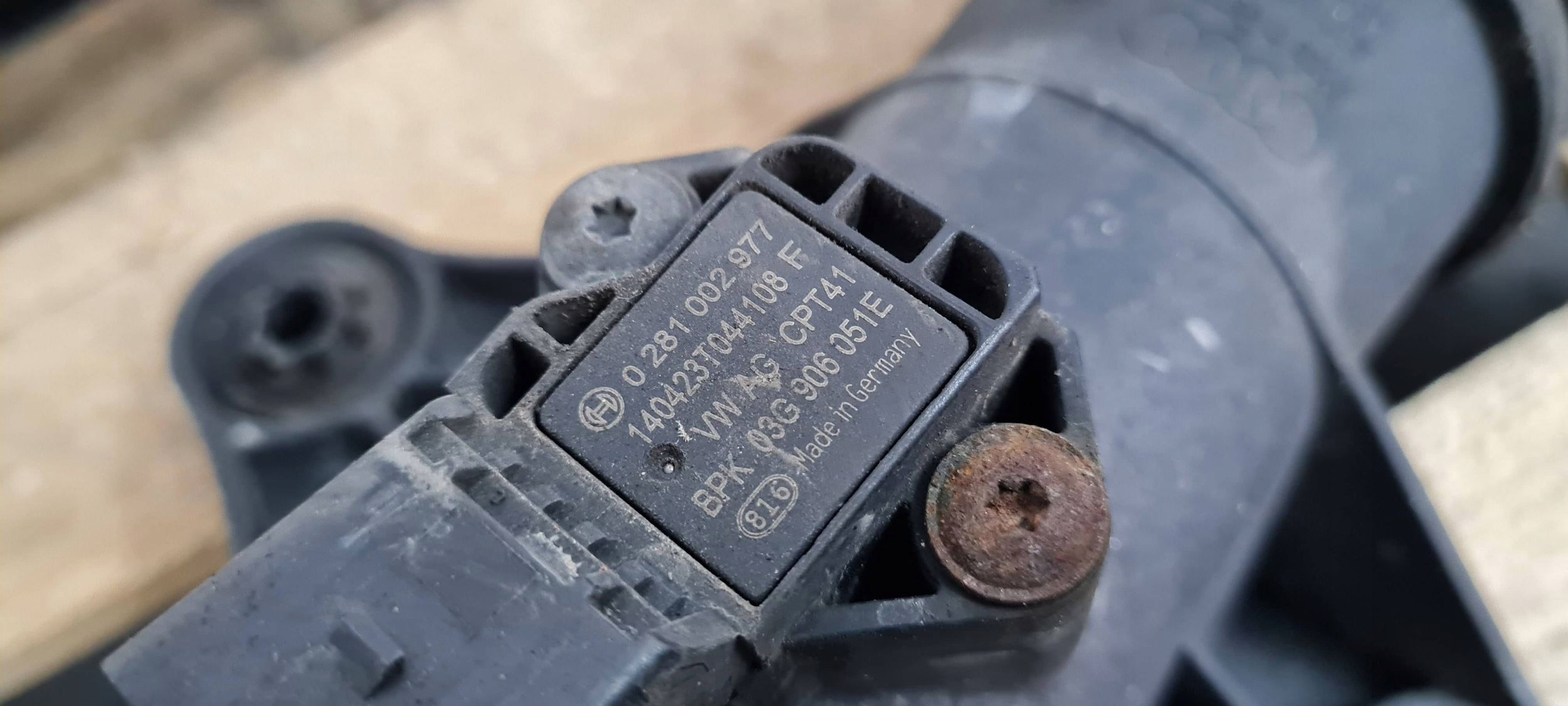 A7 4G prijenos cijev interkulera 3.0 TDI 4G0145673R A6 C7 4G
