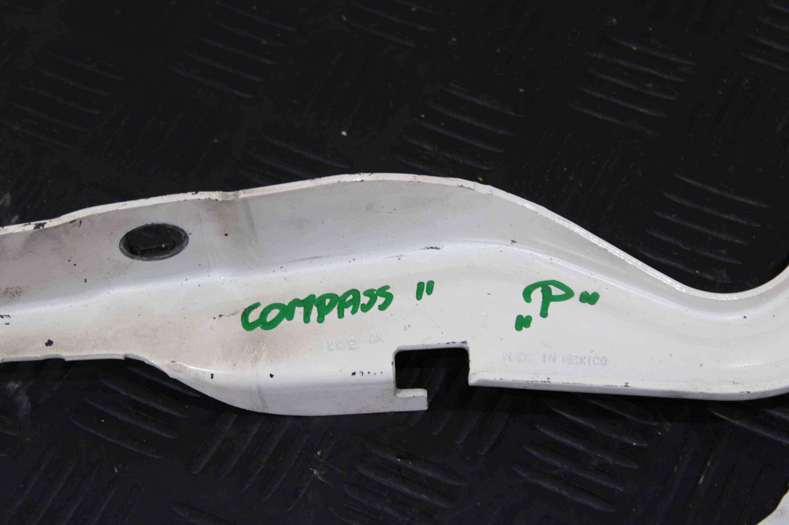 hinge bonnets right JEEP COMPASS II 2 1.4T