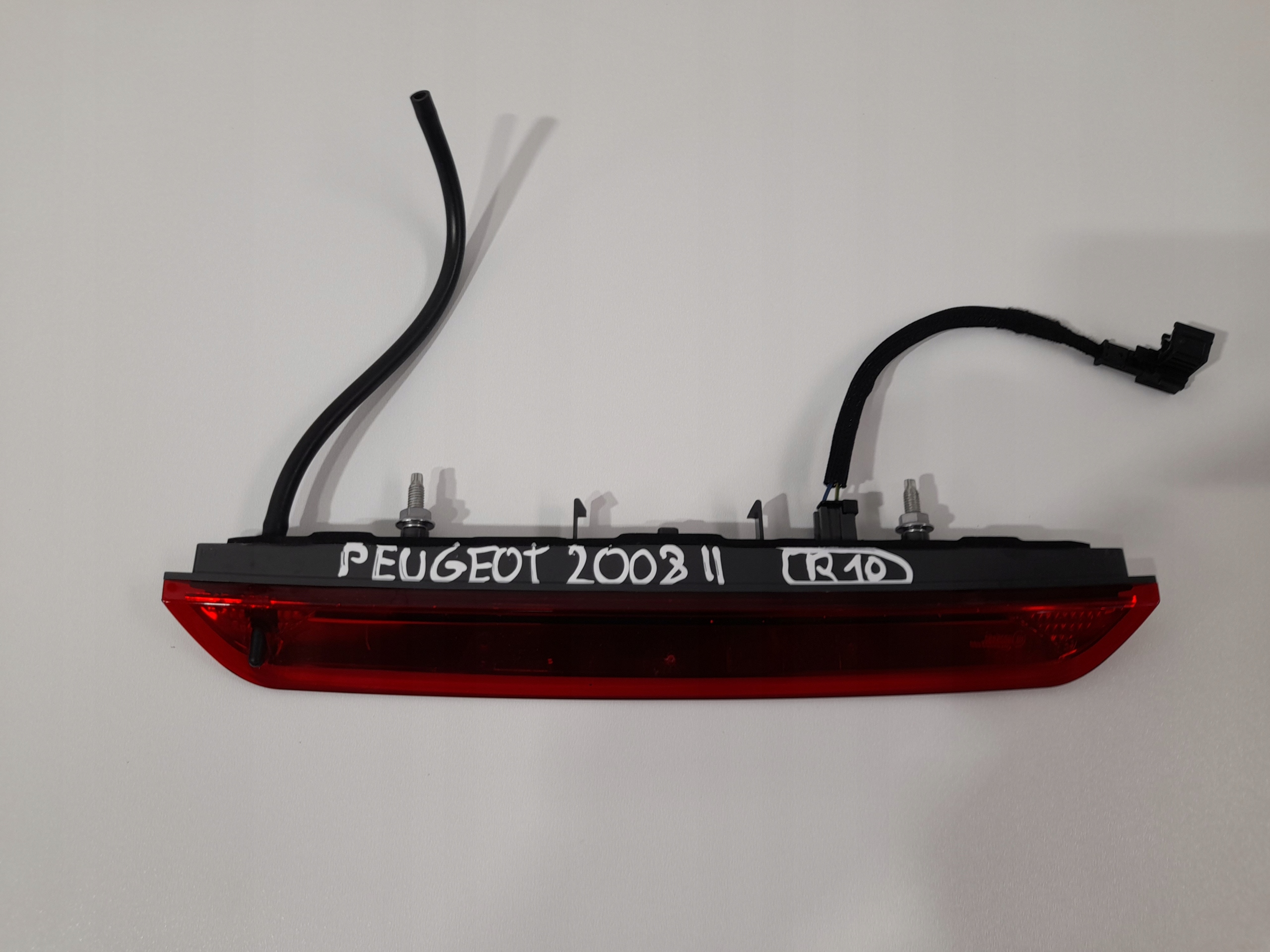 PEUGEOT 2008 II light STOPU STOP (R10)