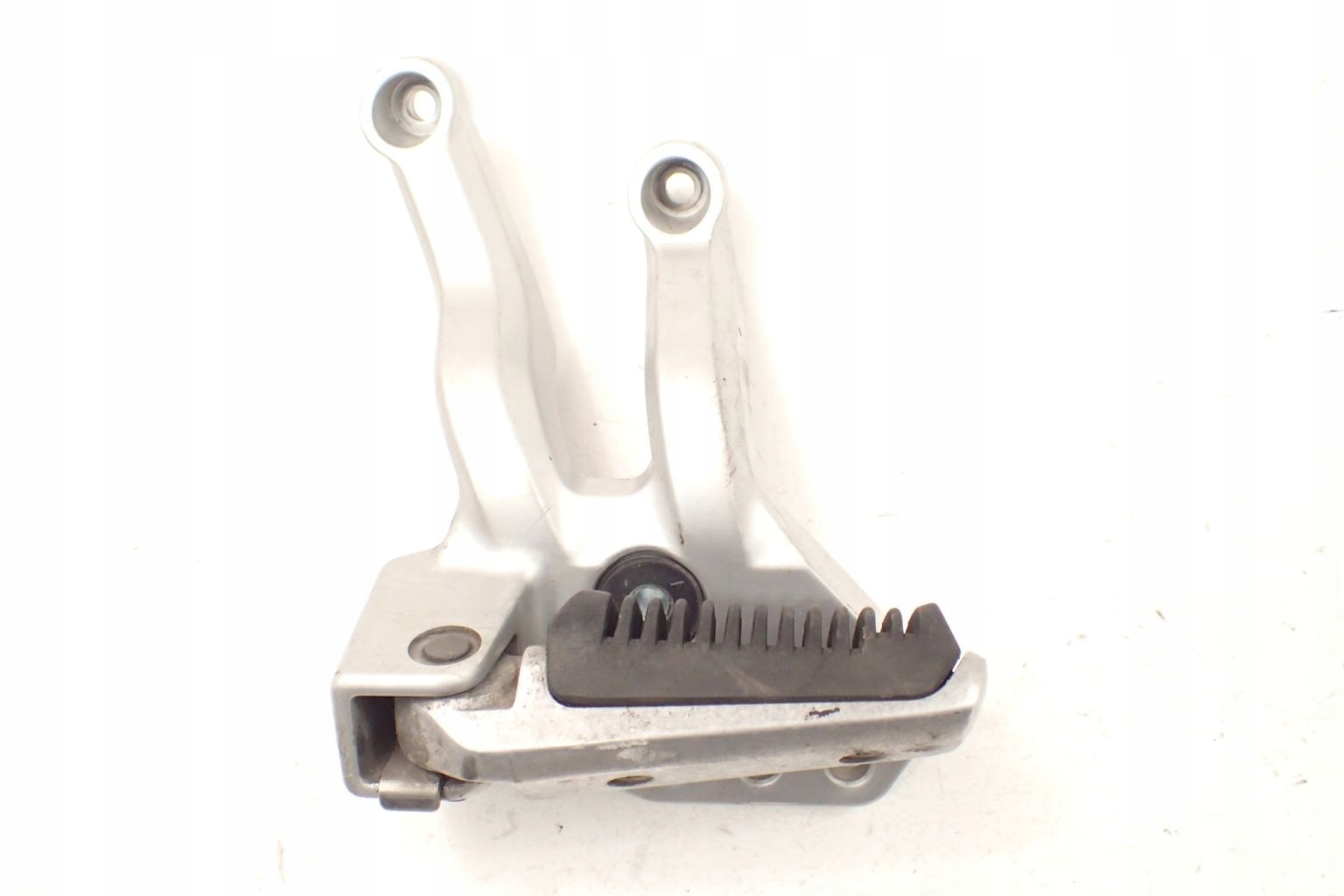 141057-1111 - Suzuki DL 1000 V-Strom 02-09 Set [L] подножка задняя